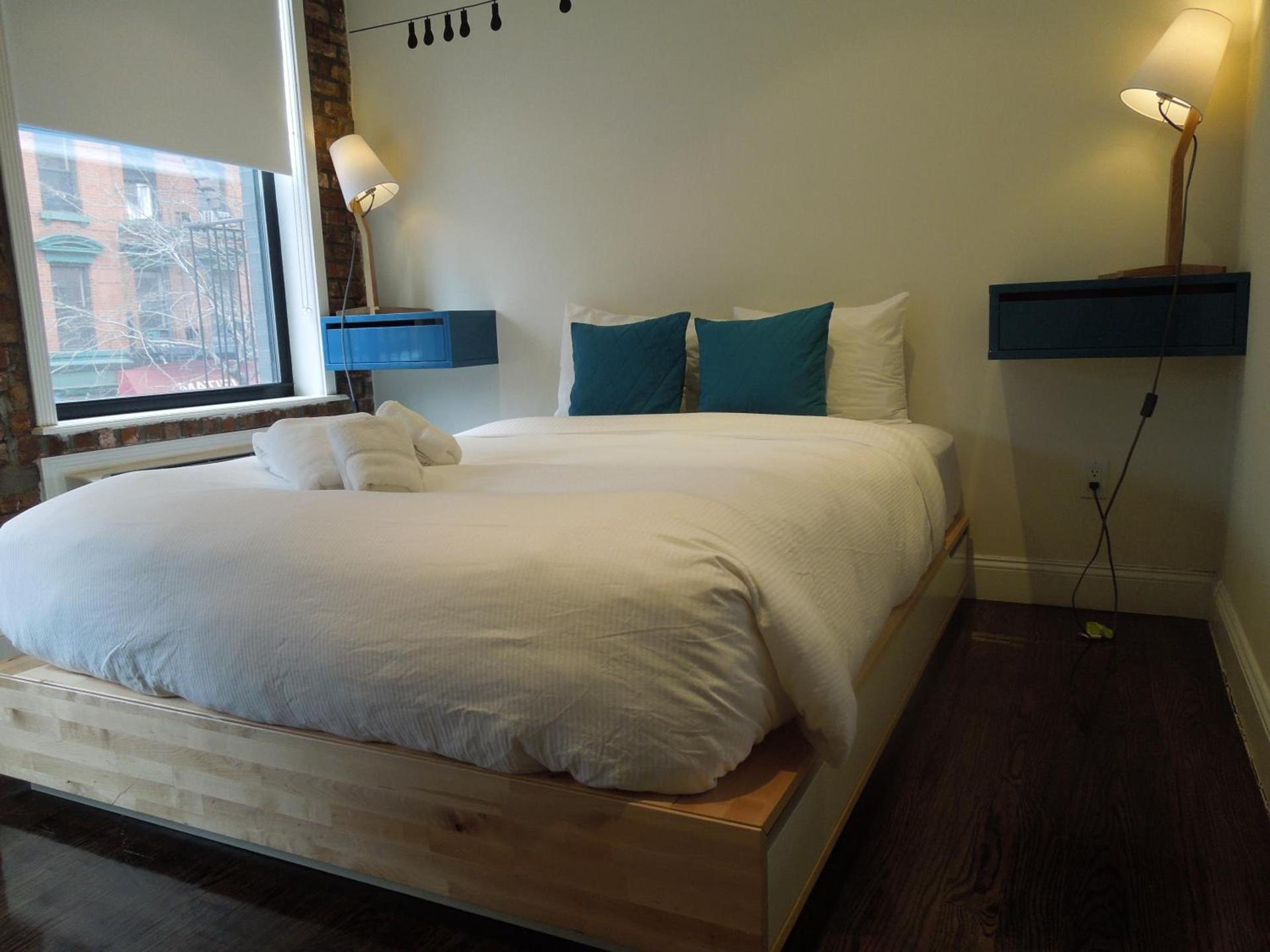 East Village Hotel photo 26