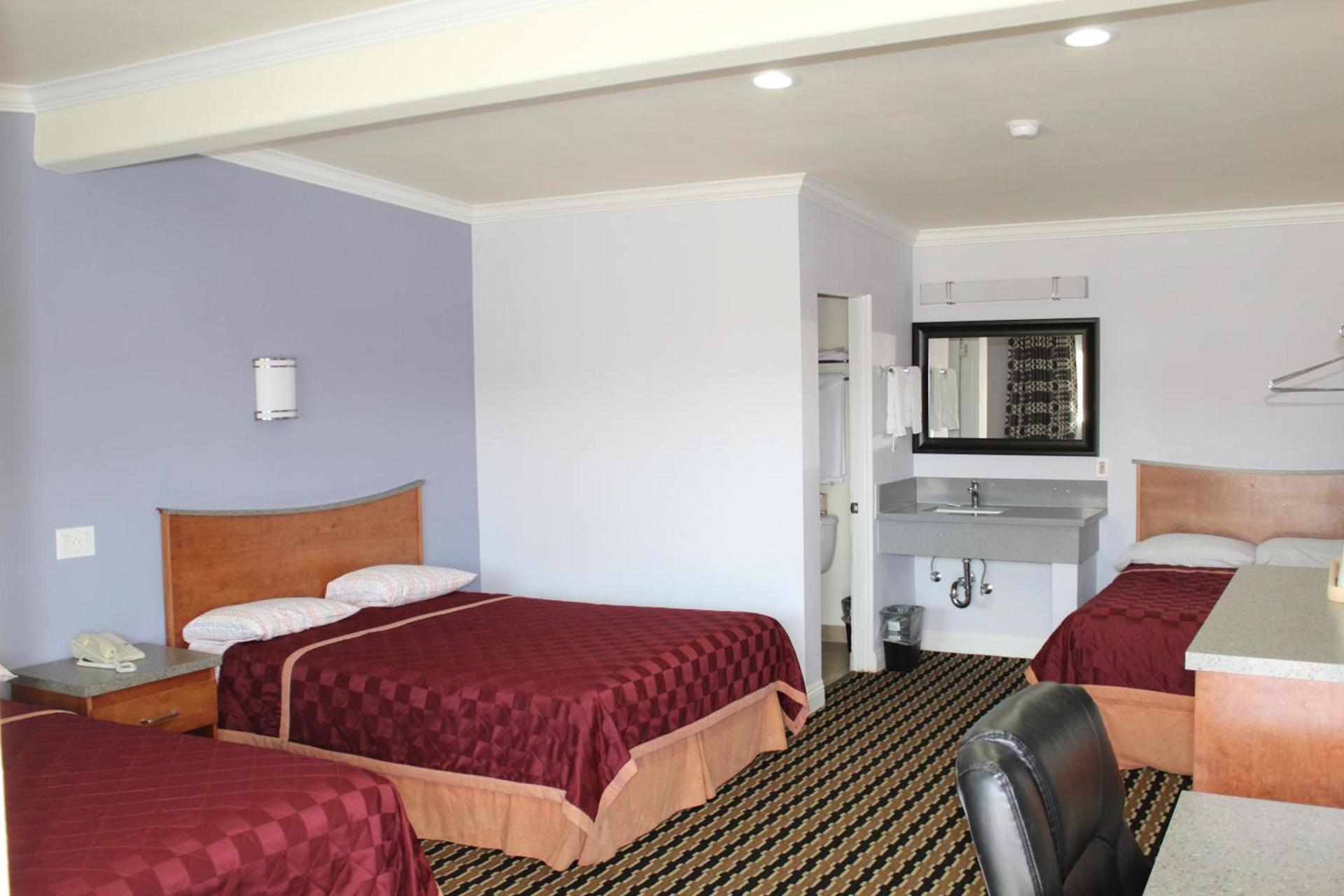 Trails Motel photo 10