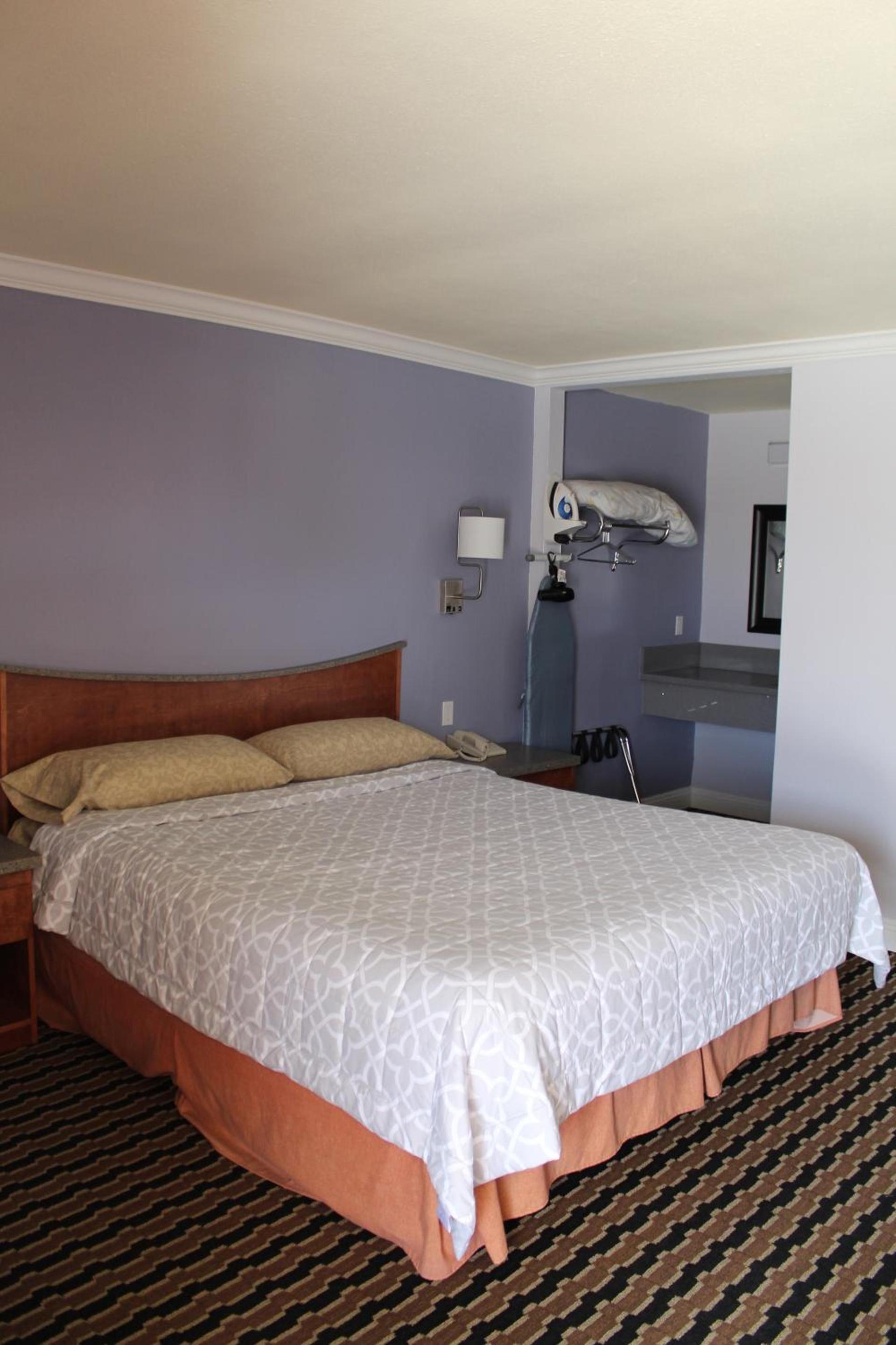 Trails Motel photo 5