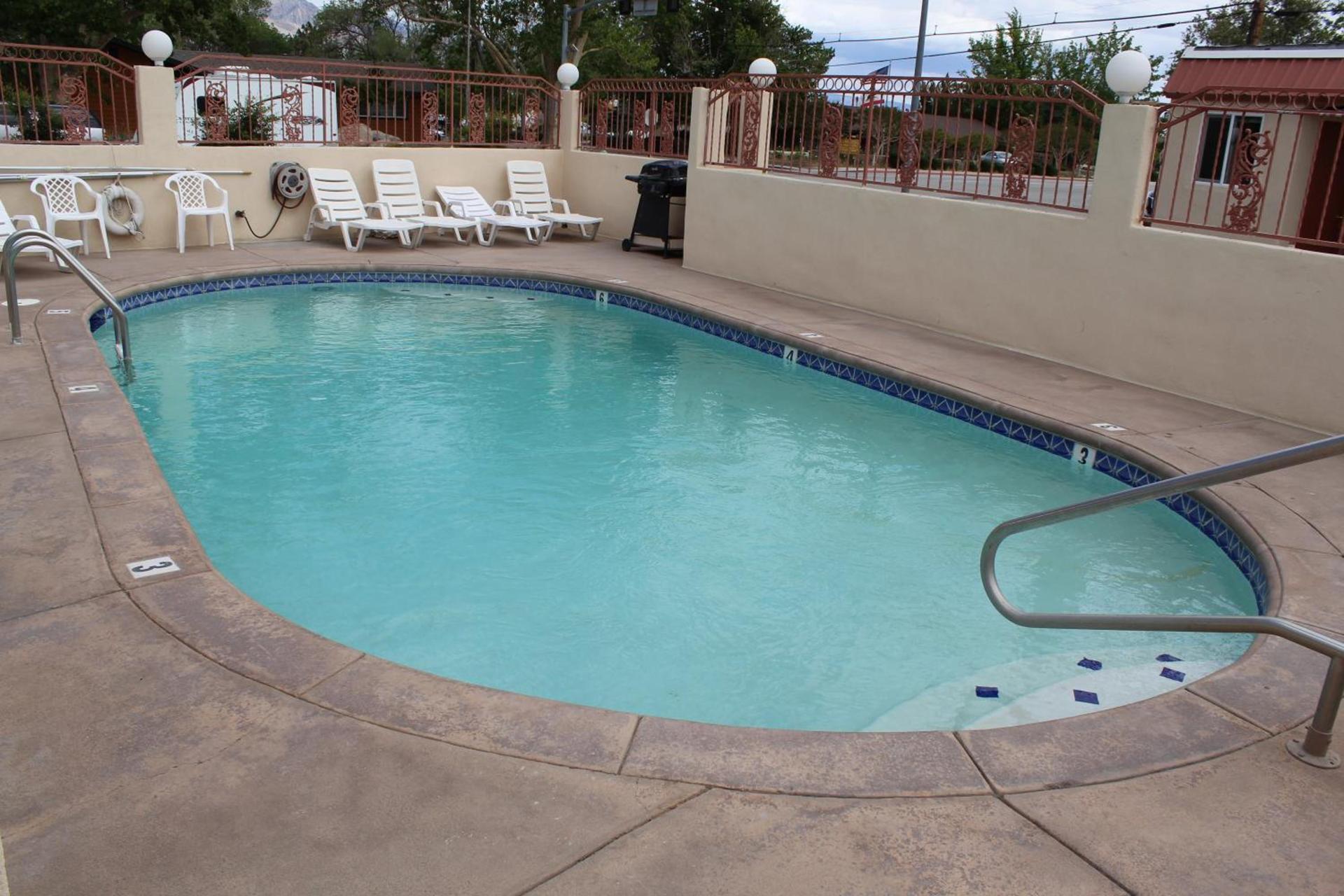 Trails Motel photo 49
