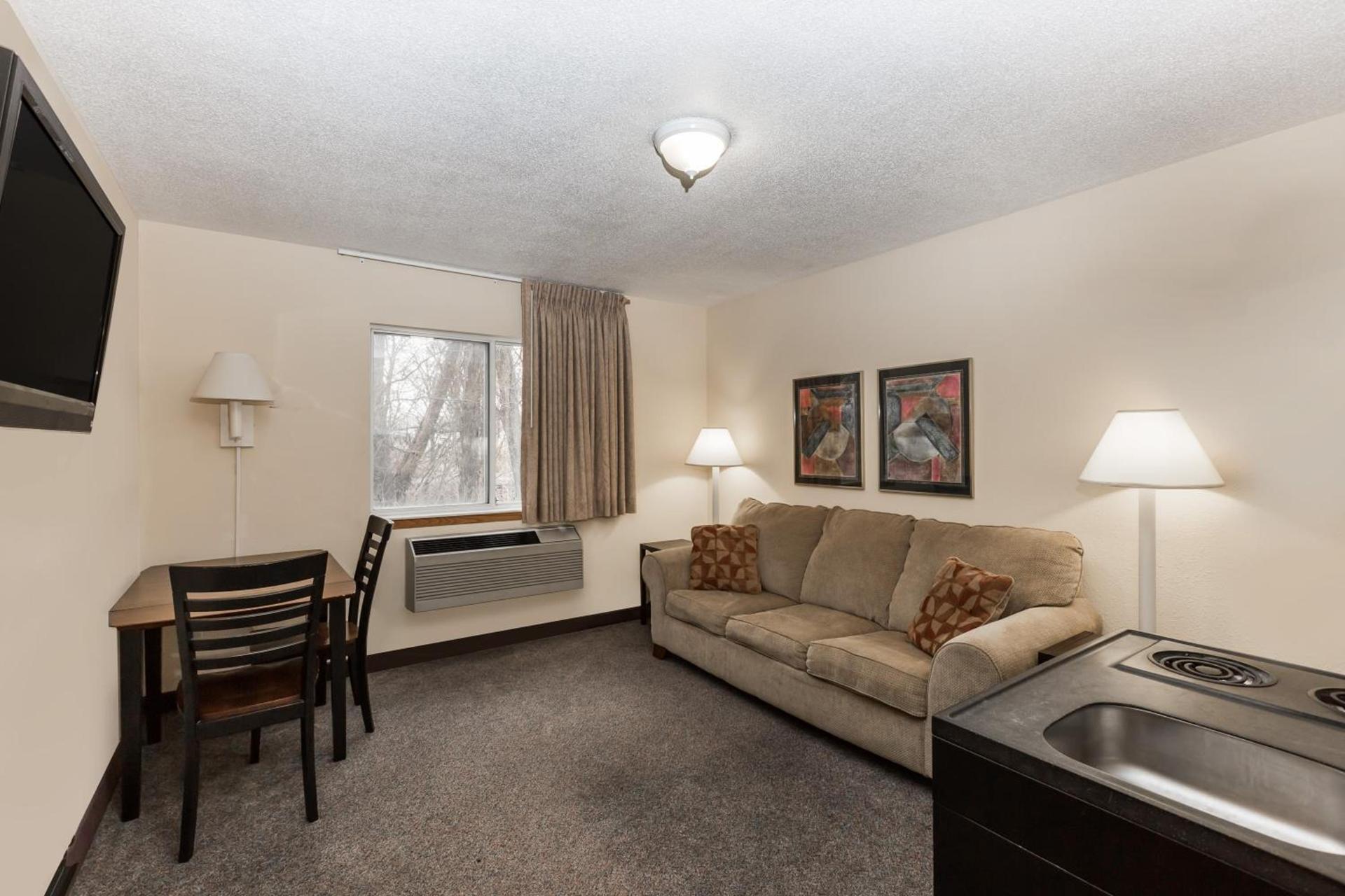 Days Inn by Wyndham Atlantic photo 9
