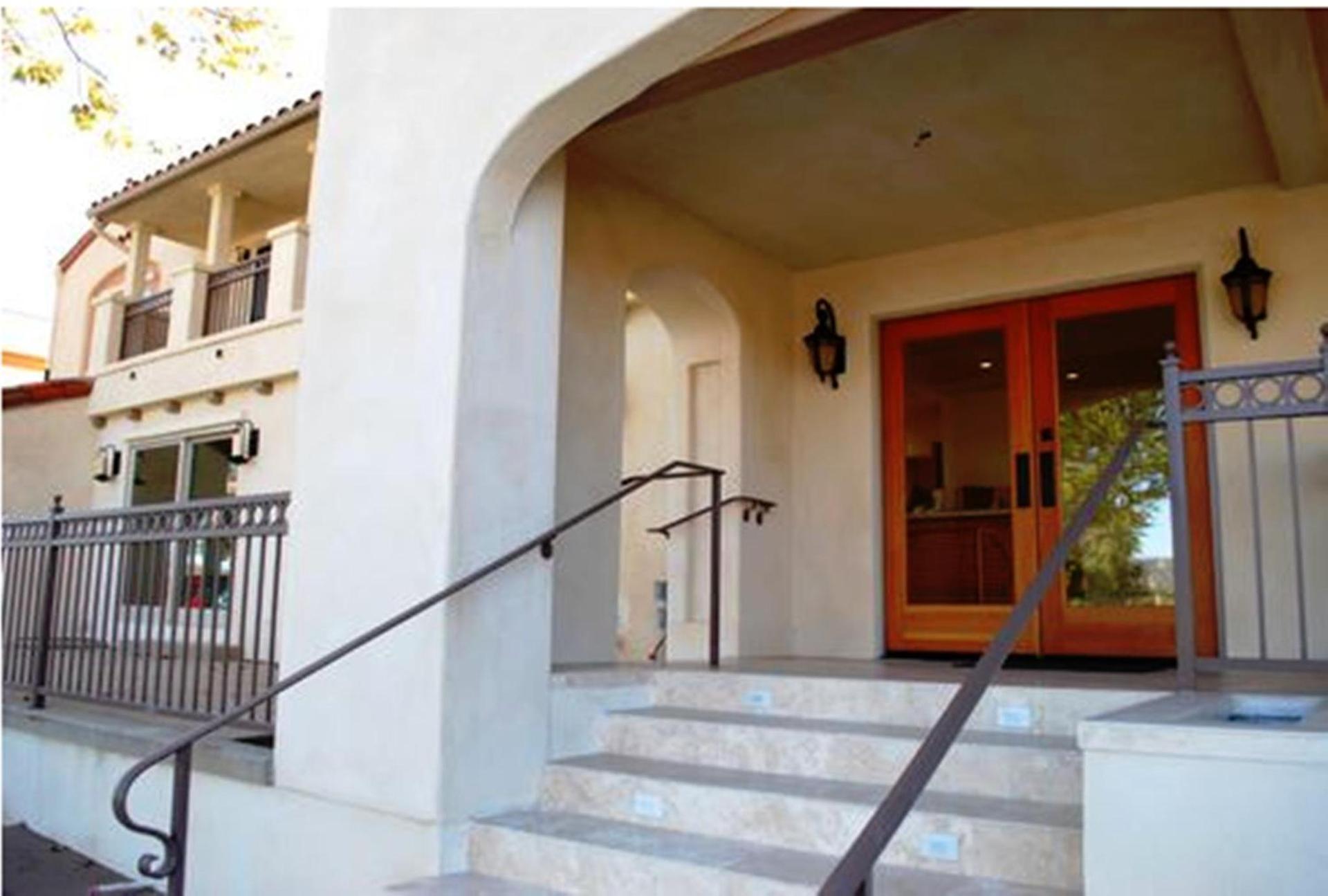 Bella Capri Inn and Suites photo 31