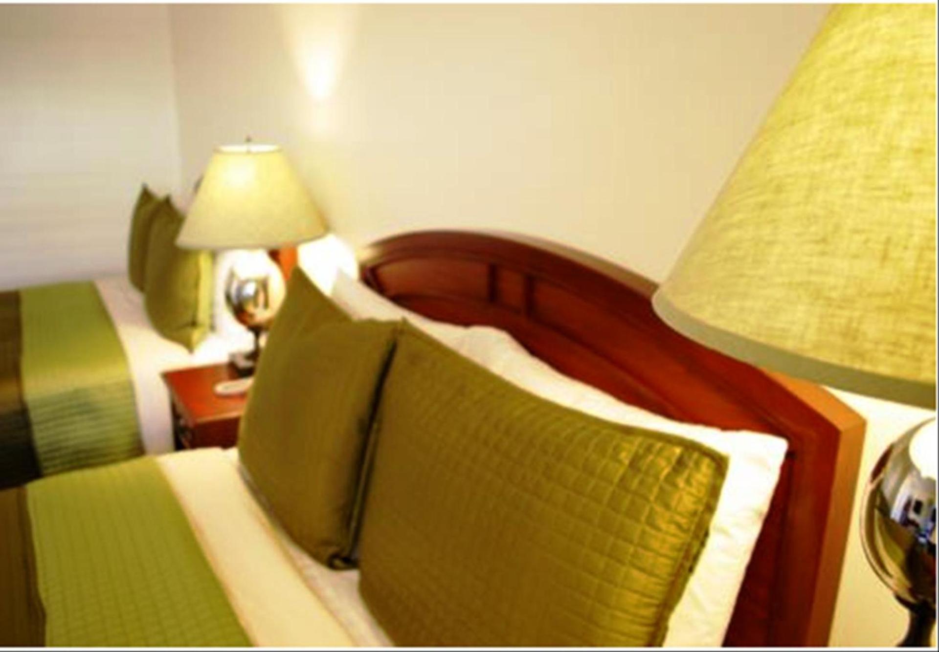 Bella Capri Inn and Suites photo 10