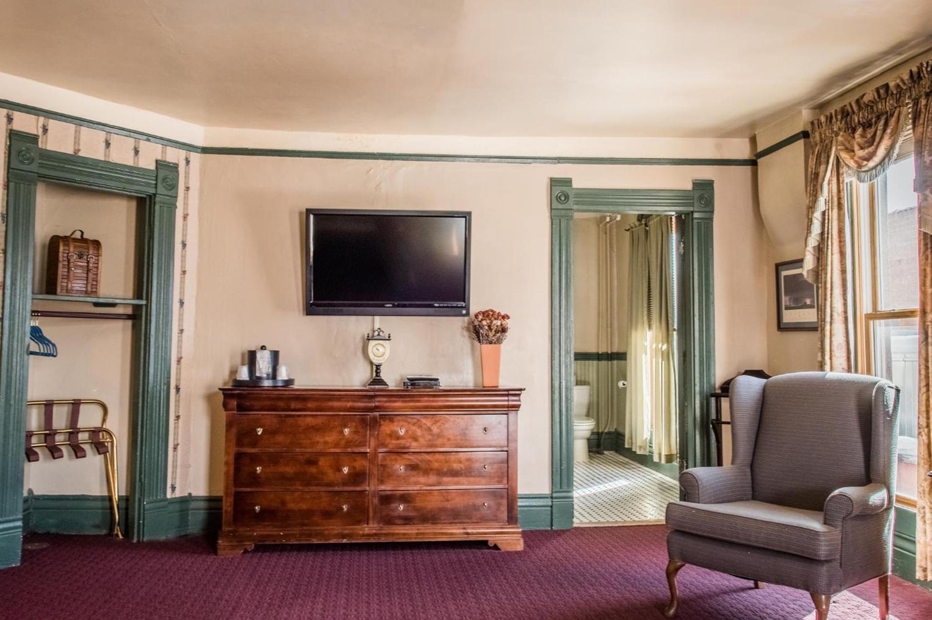 Weatherford Hotel photo 30