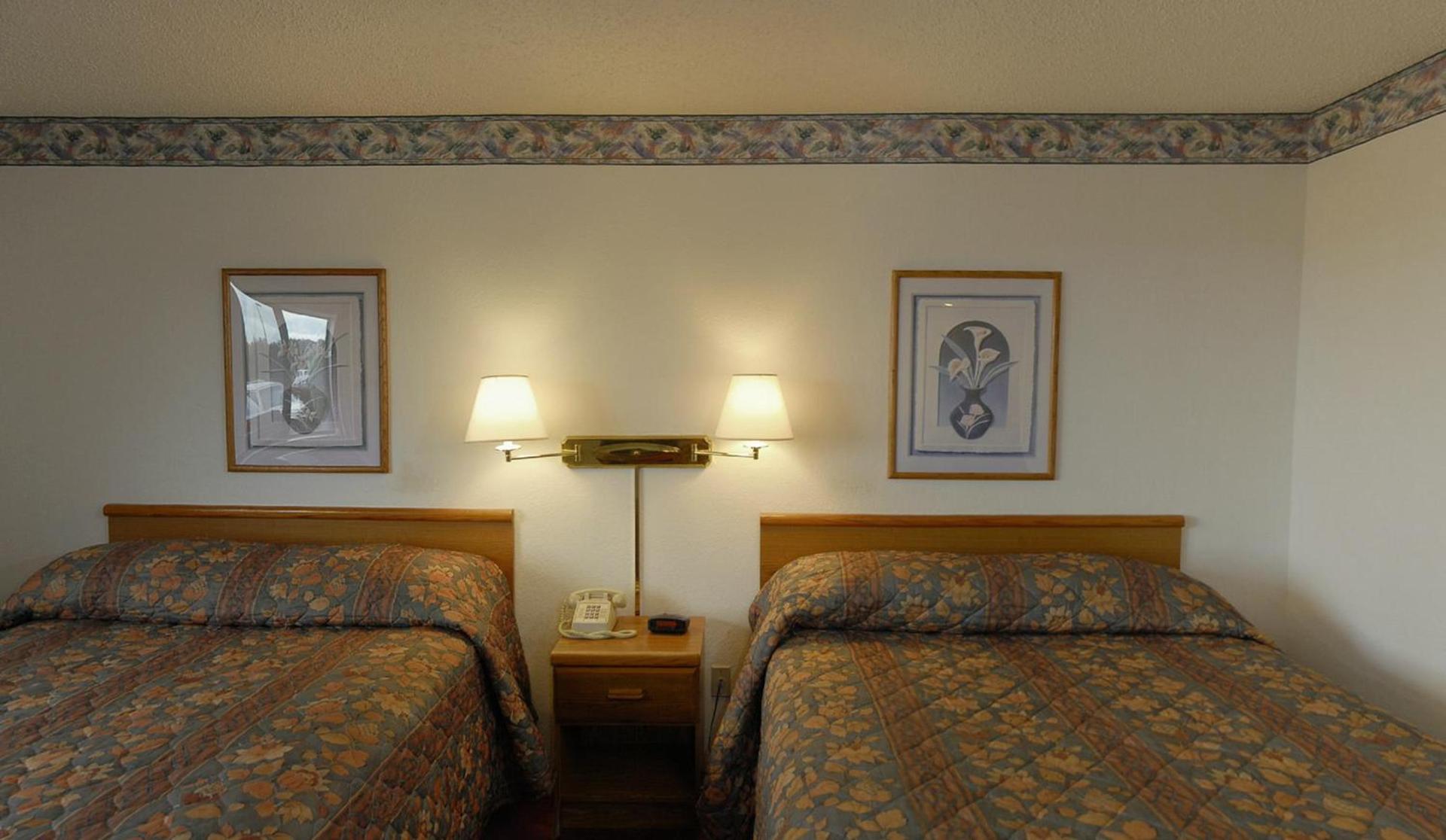 America's Best Value Inn & Suites International Falls photo 7