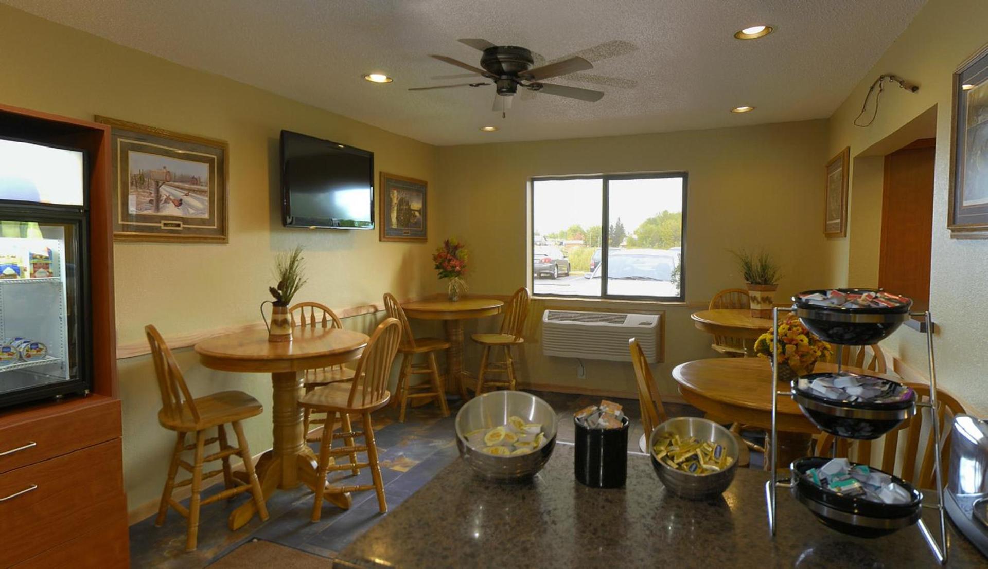America's Best Value Inn & Suites International Falls photo 20