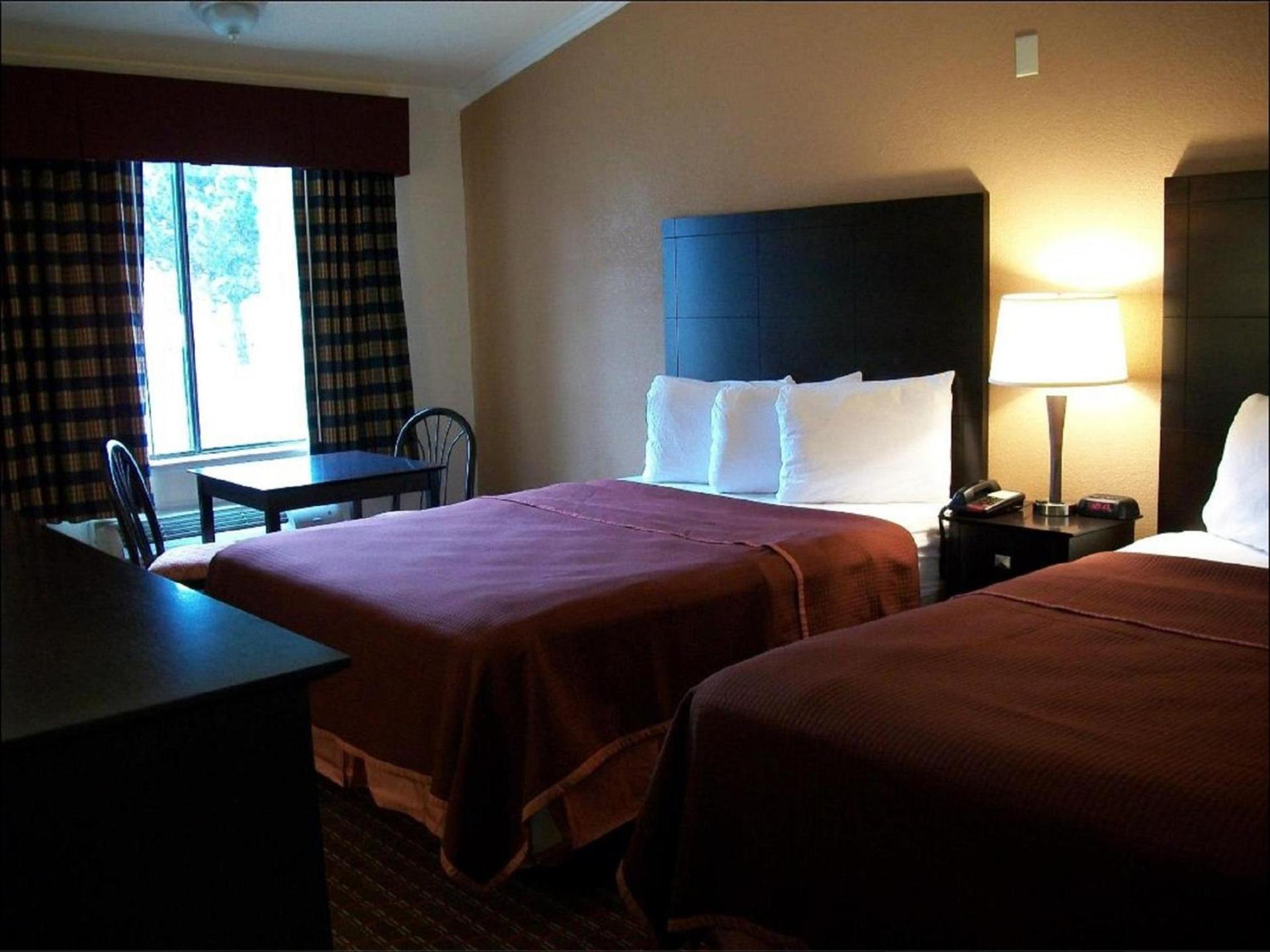 Americas Best Value Inn Romulus/Detroit Airport photo 7