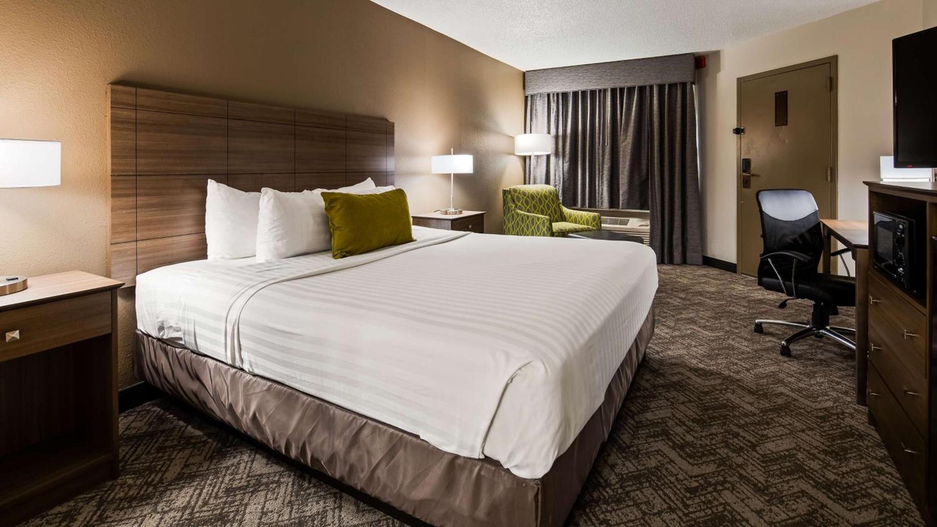 Best Western Center Inn photo 5