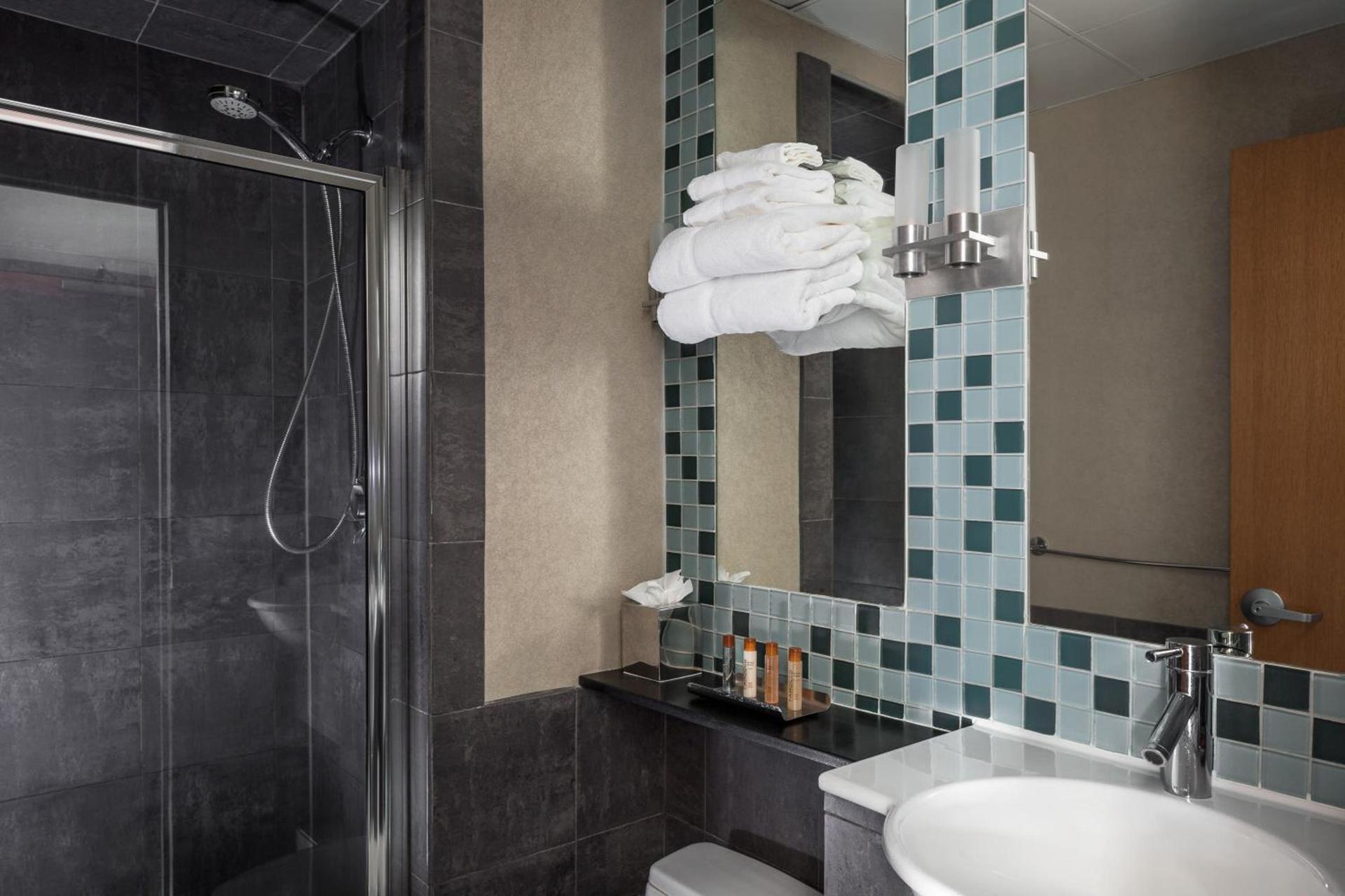 Charlesmark Hotel photo 22