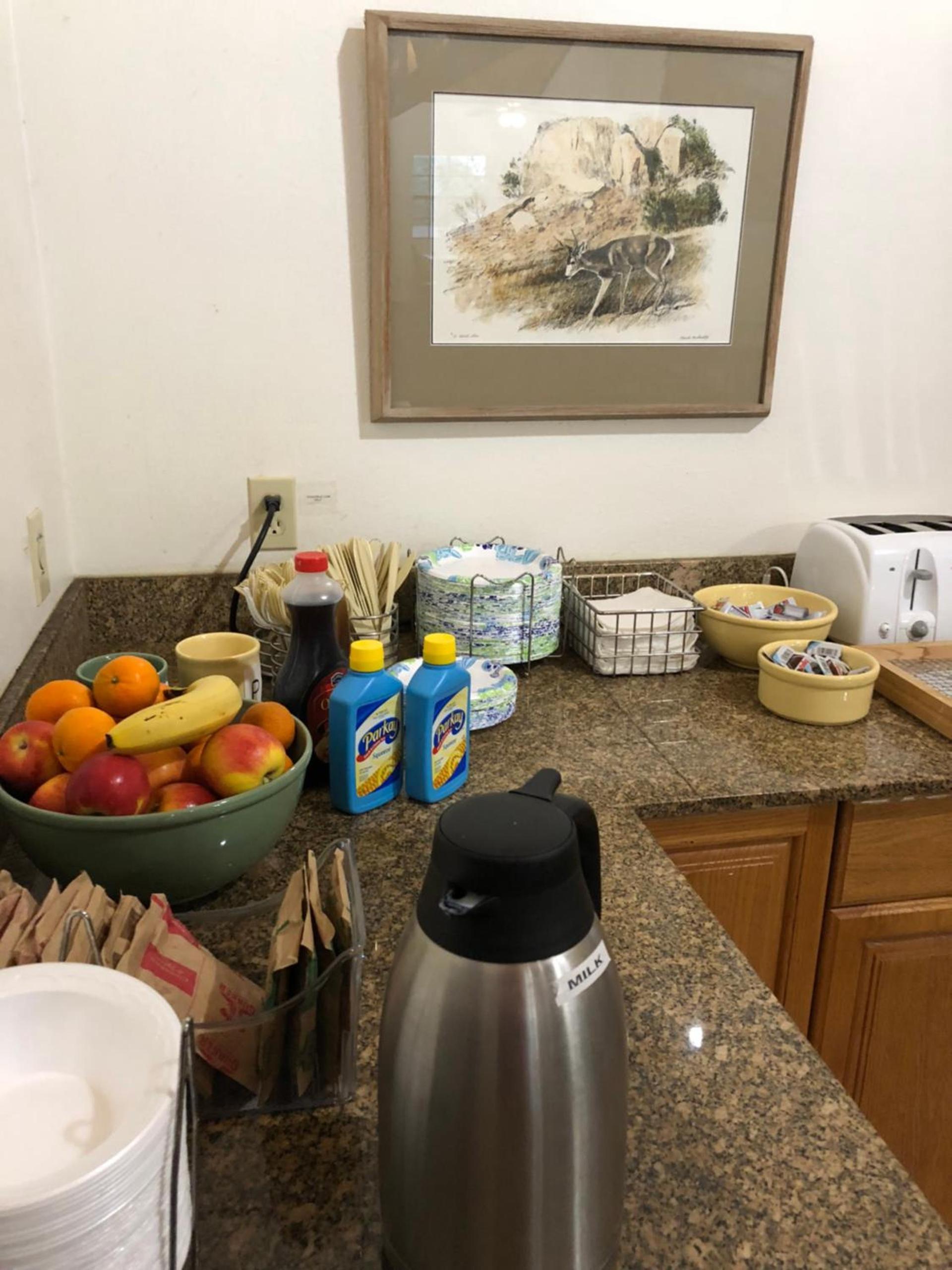Windcrest Inn and Suites photo 81