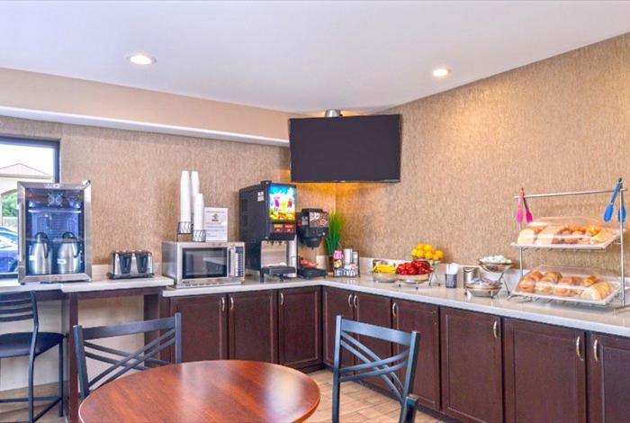 Americas Best Value Inn-Near NRG Park/Medical Center photo 22