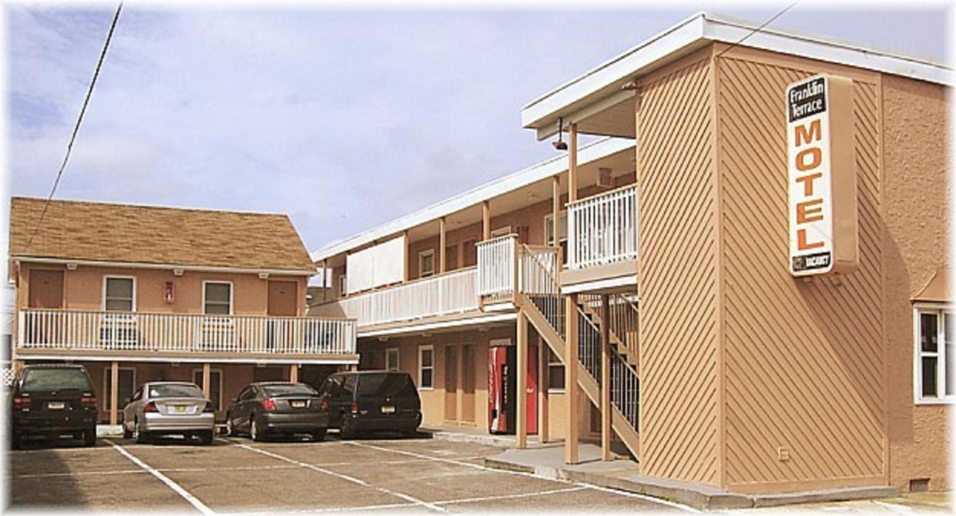 Franklin Terrace Motel photo 24