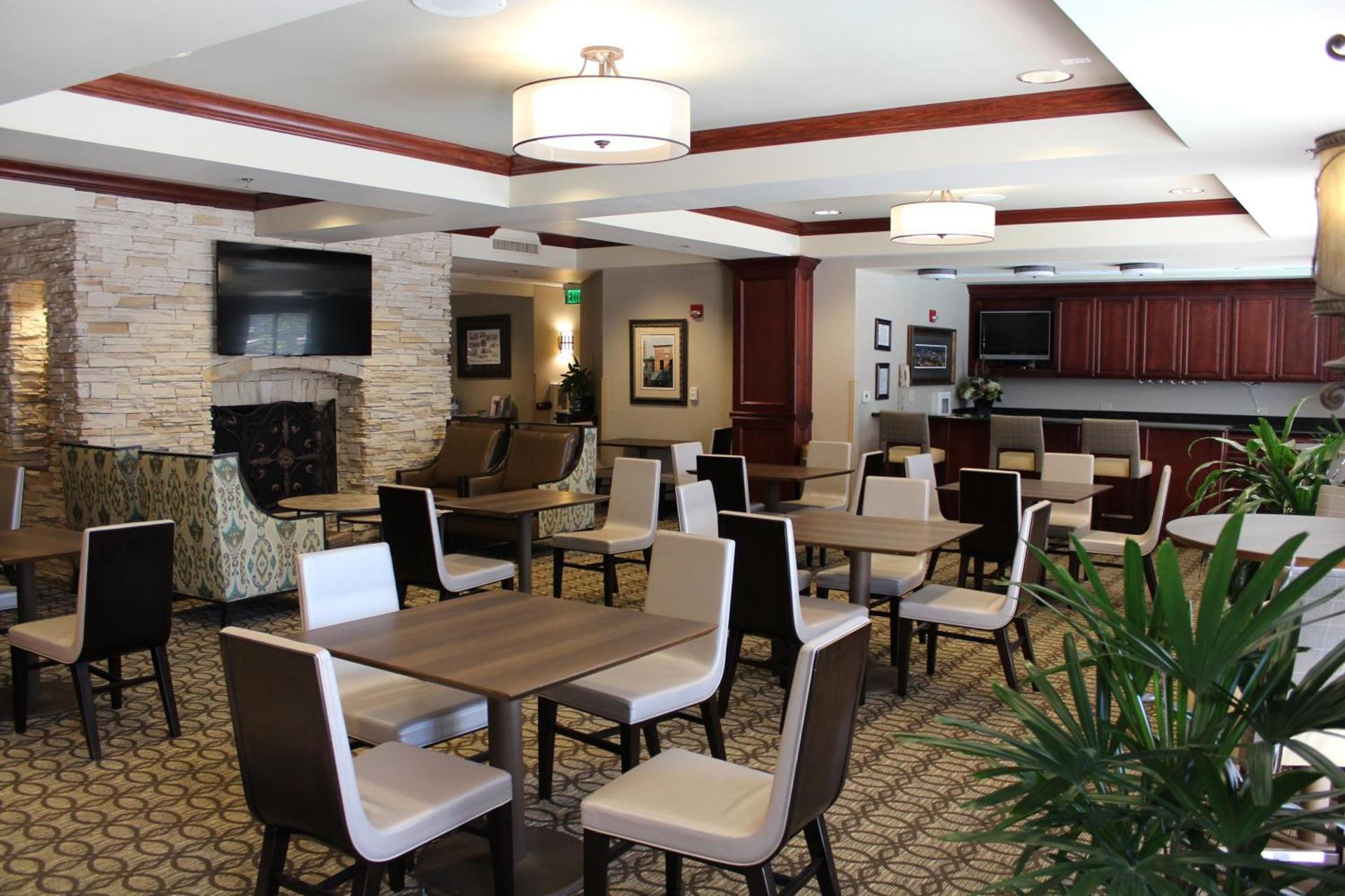 Lexington Expo Hotel by IHG photo 21