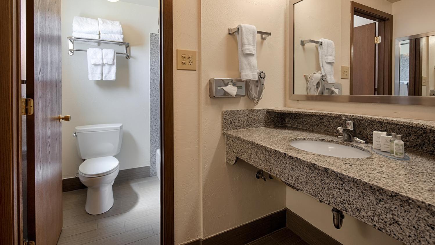 Best Western Paradise Inn photo 12