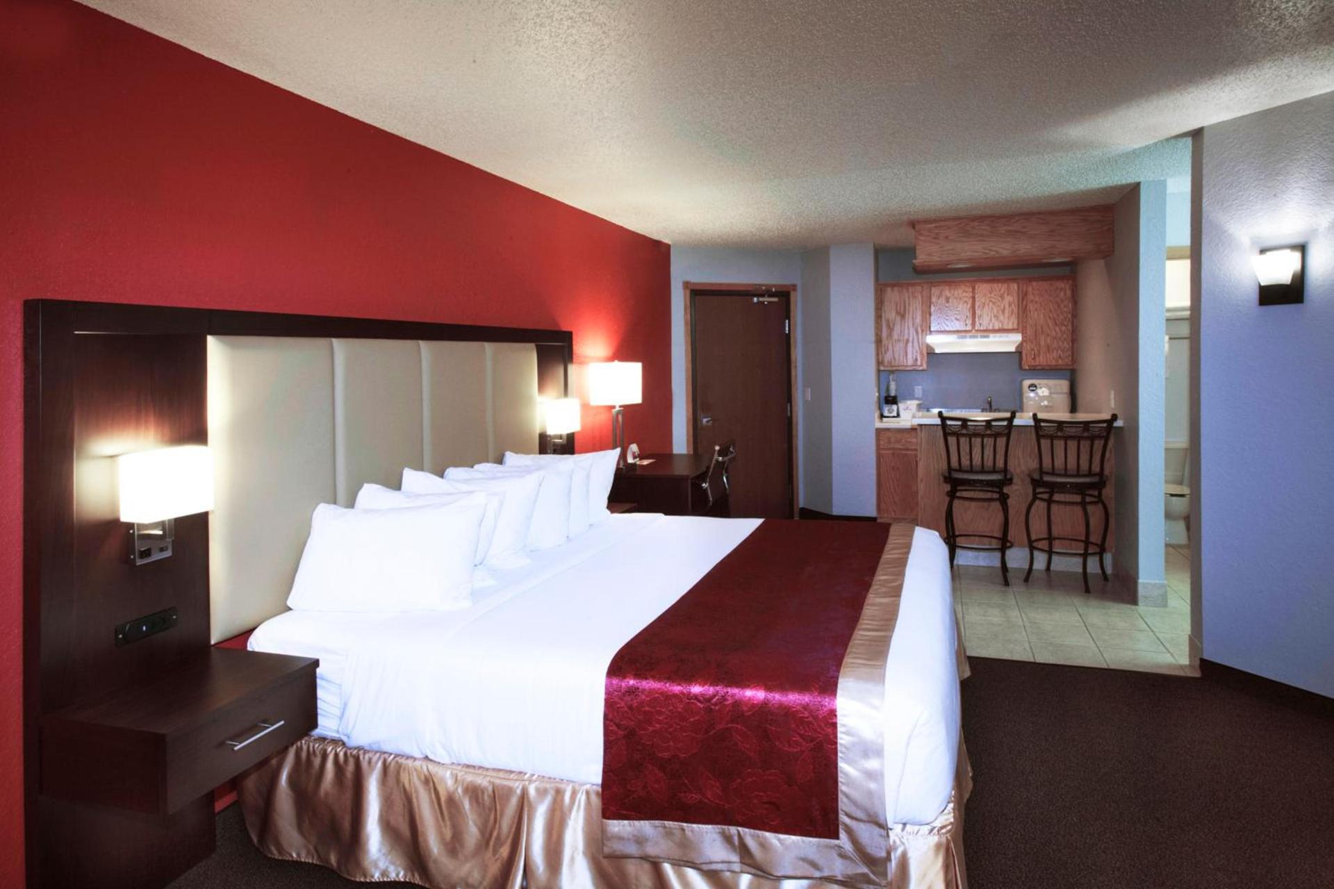 Ramada by Wyndham Keystone Near Mt Rushmore photo 81