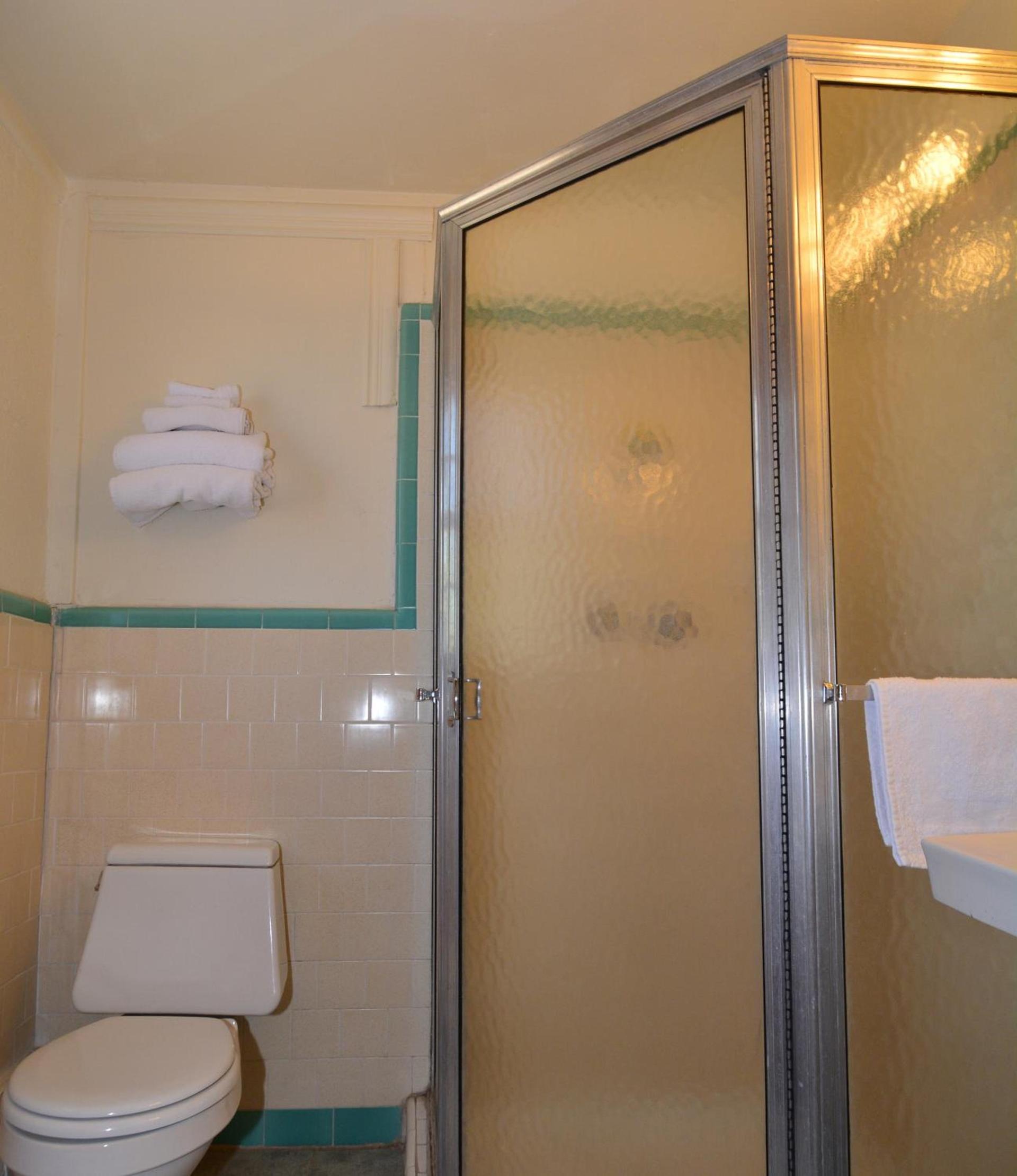 Western Hills Motel photo 23