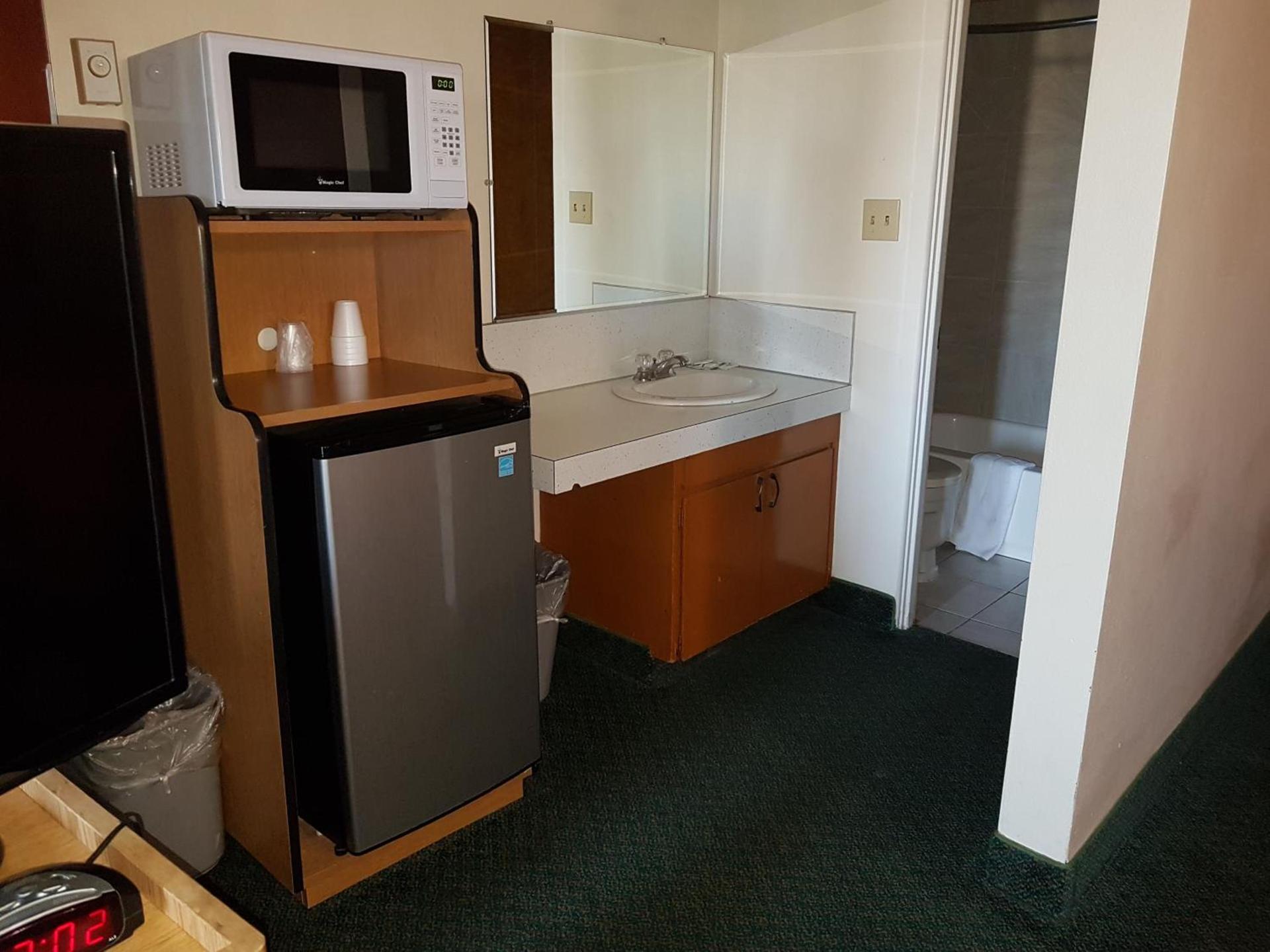Townhouse Motel photo 46