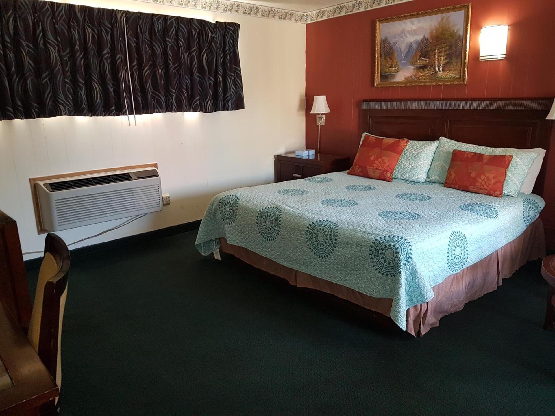 Townhouse Motel photo 11