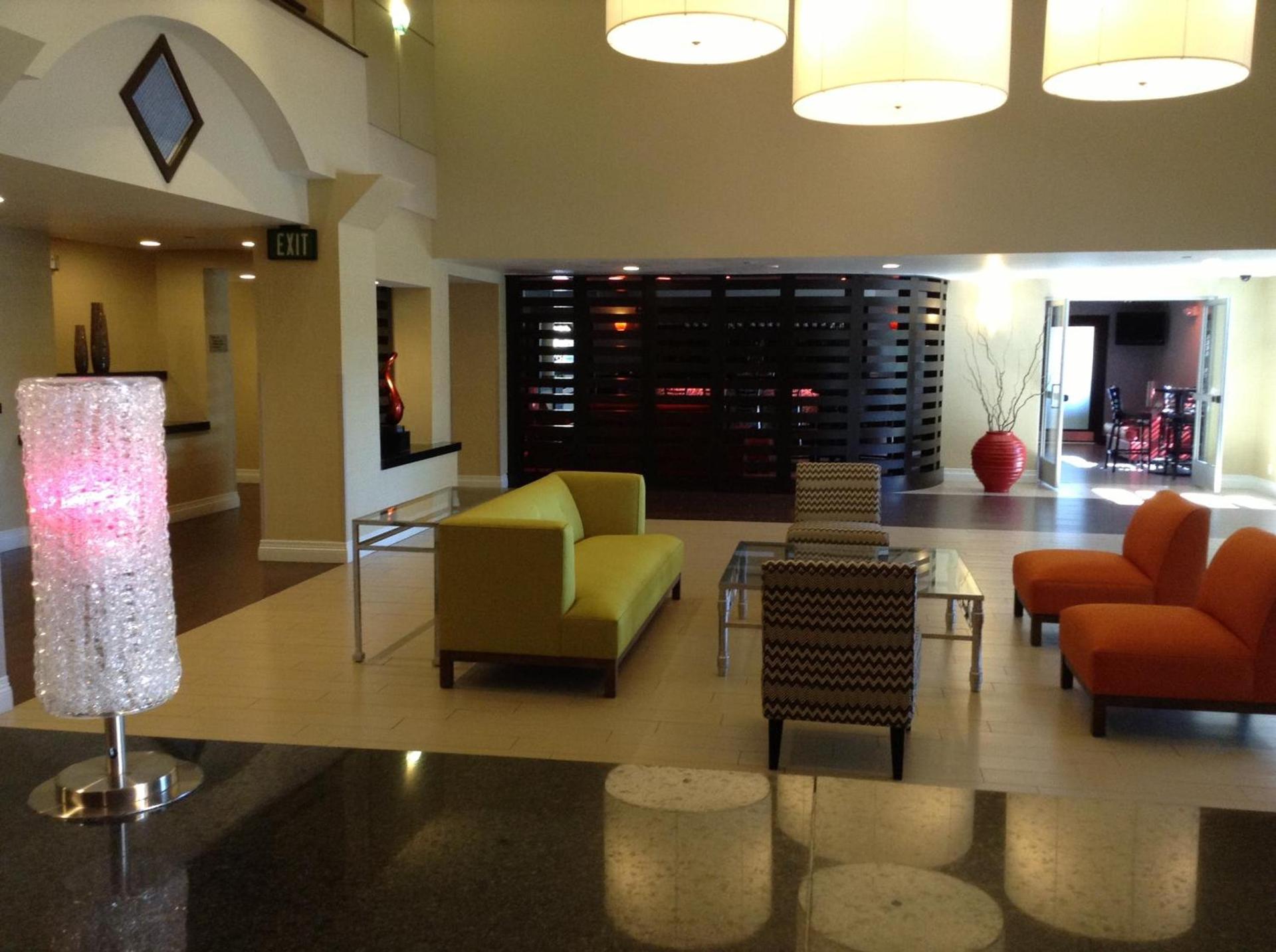 DoubleTree by Hilton Chatsworth photo 3