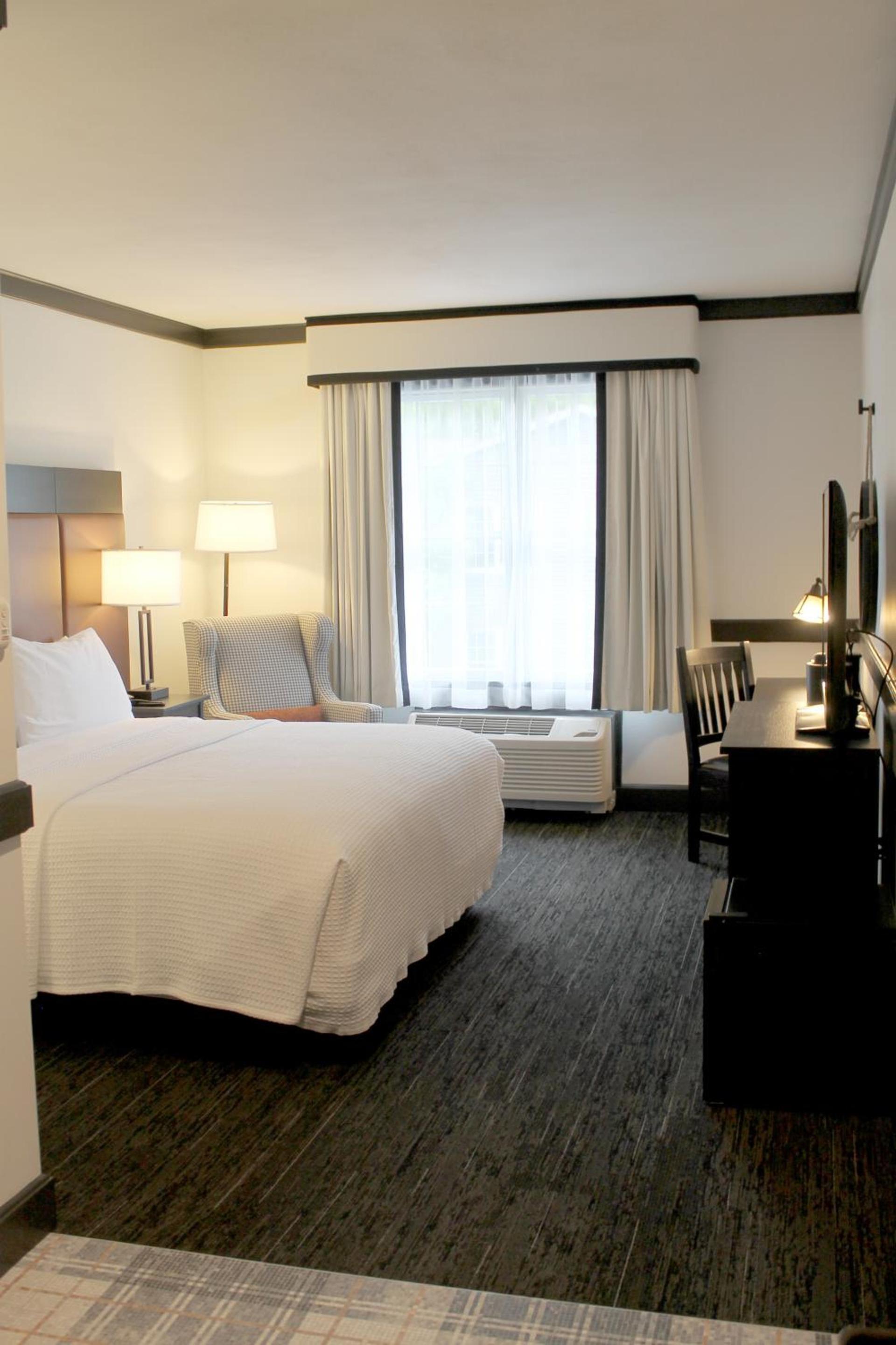 The Craftsman Inn & Suites photo 20
