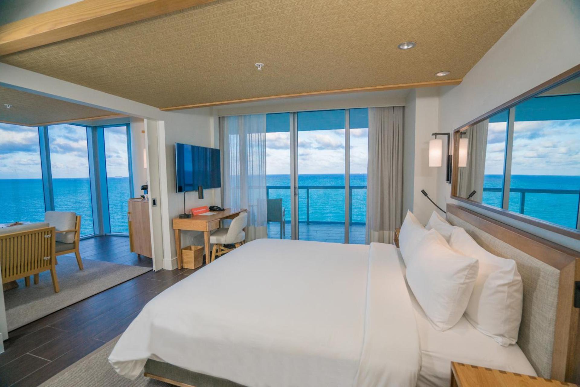 Eden Roc Miami Beach photo 53