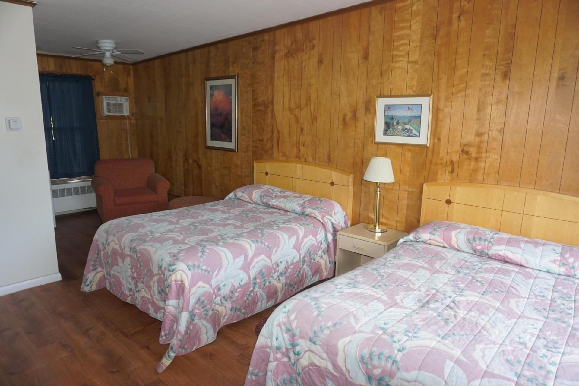 Northern Peaks Motor Inn photo 46