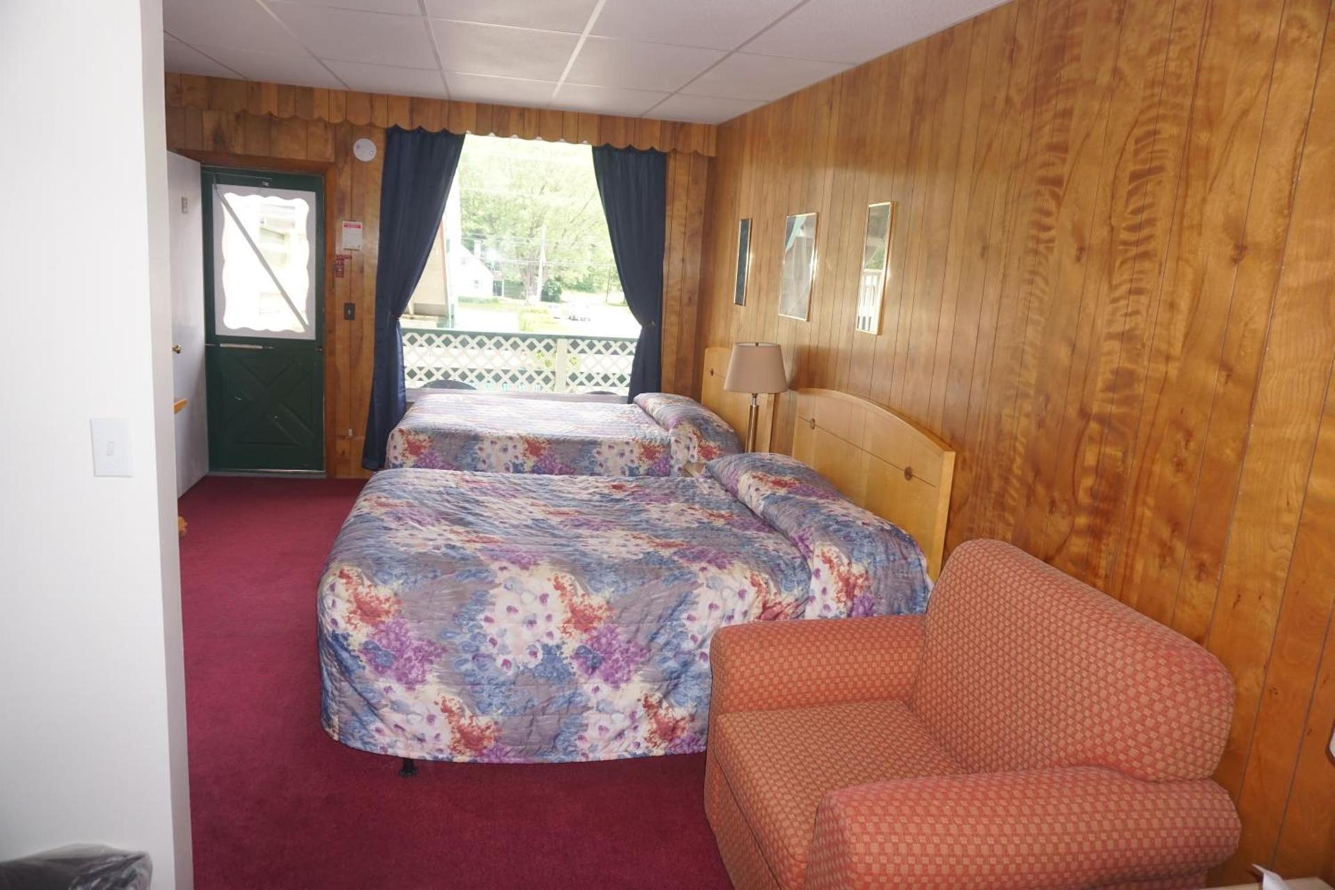 Northern Peaks Motor Inn photo 49