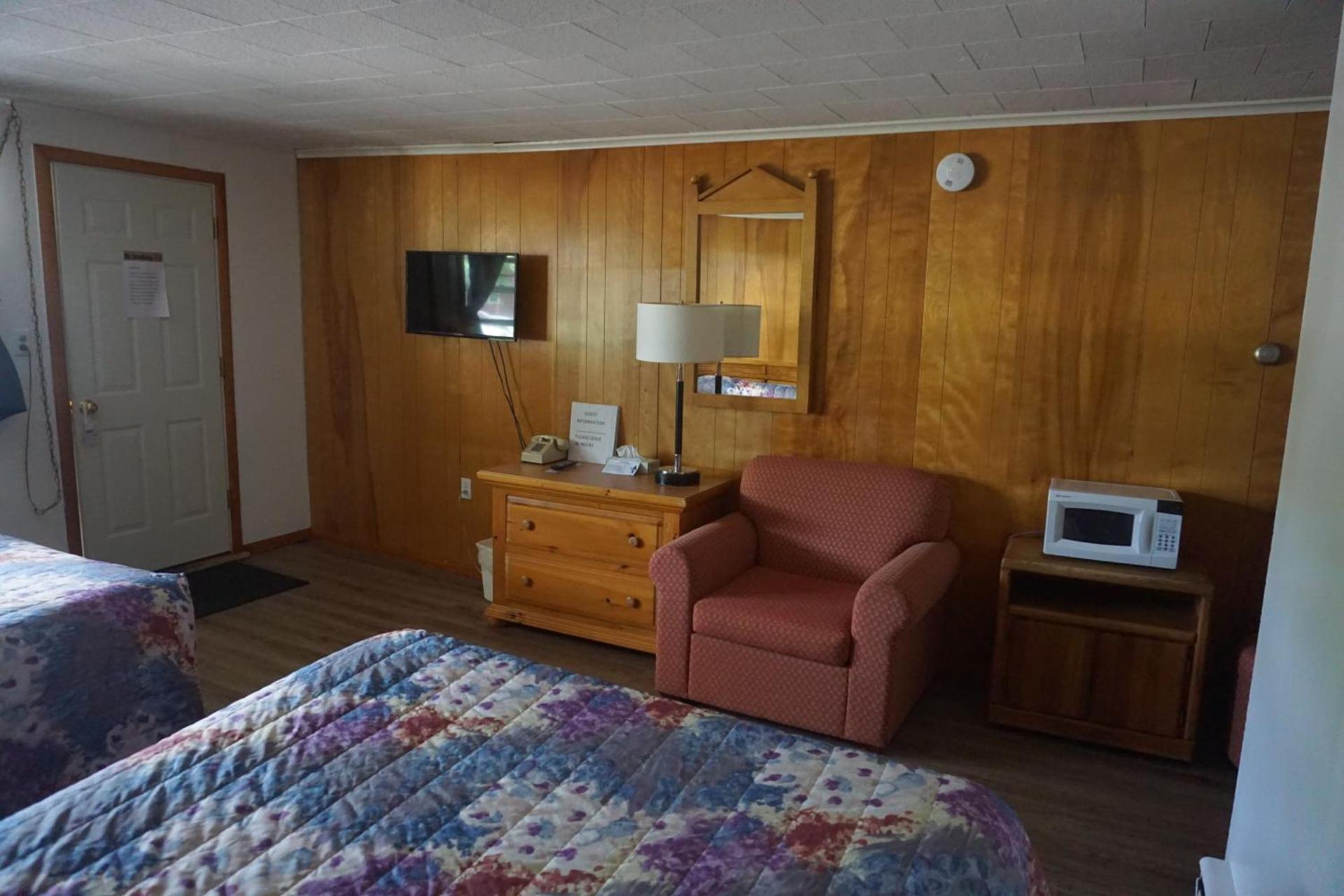 Northern Peaks Motor Inn photo 22