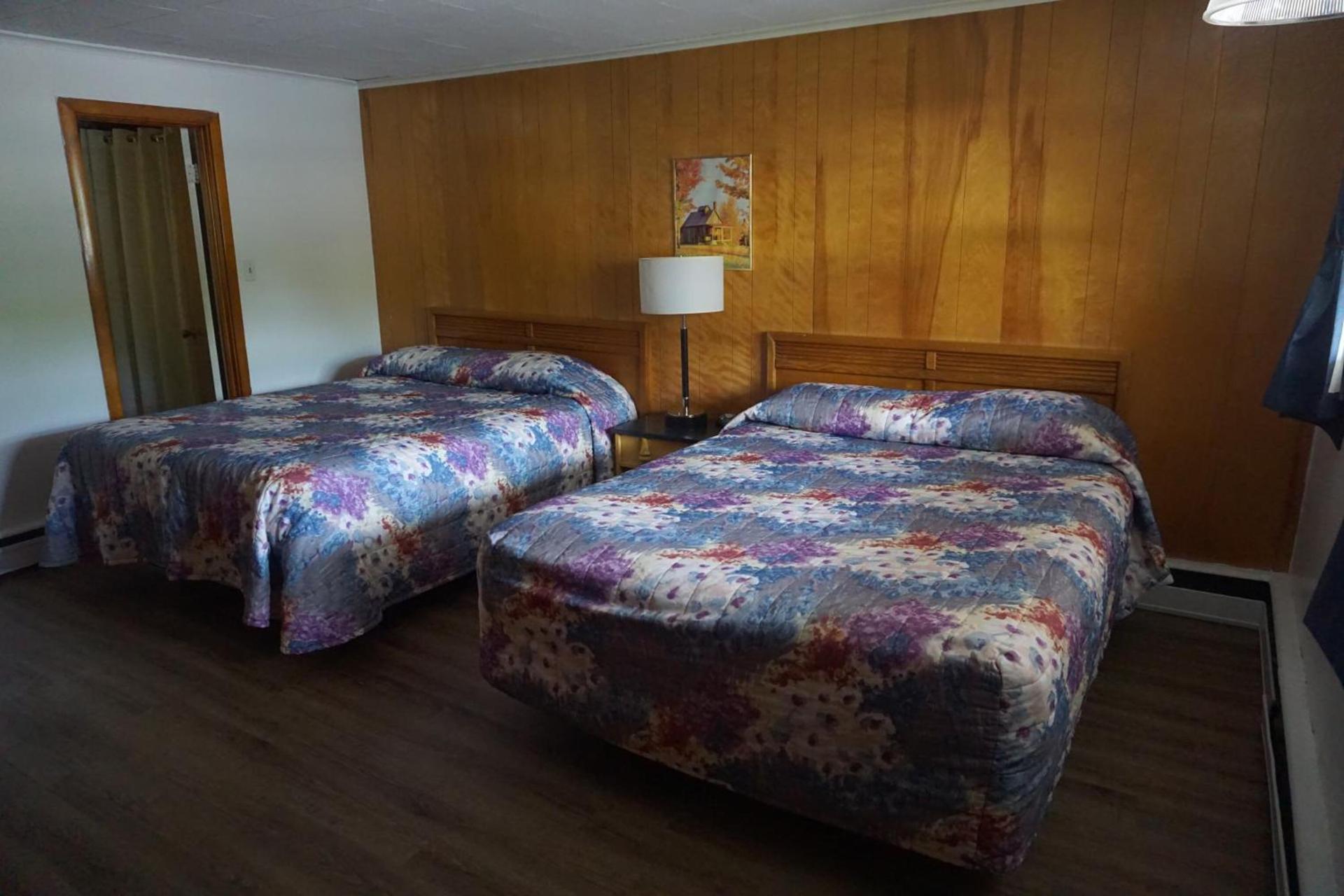 Northern Peaks Motor Inn photo 25