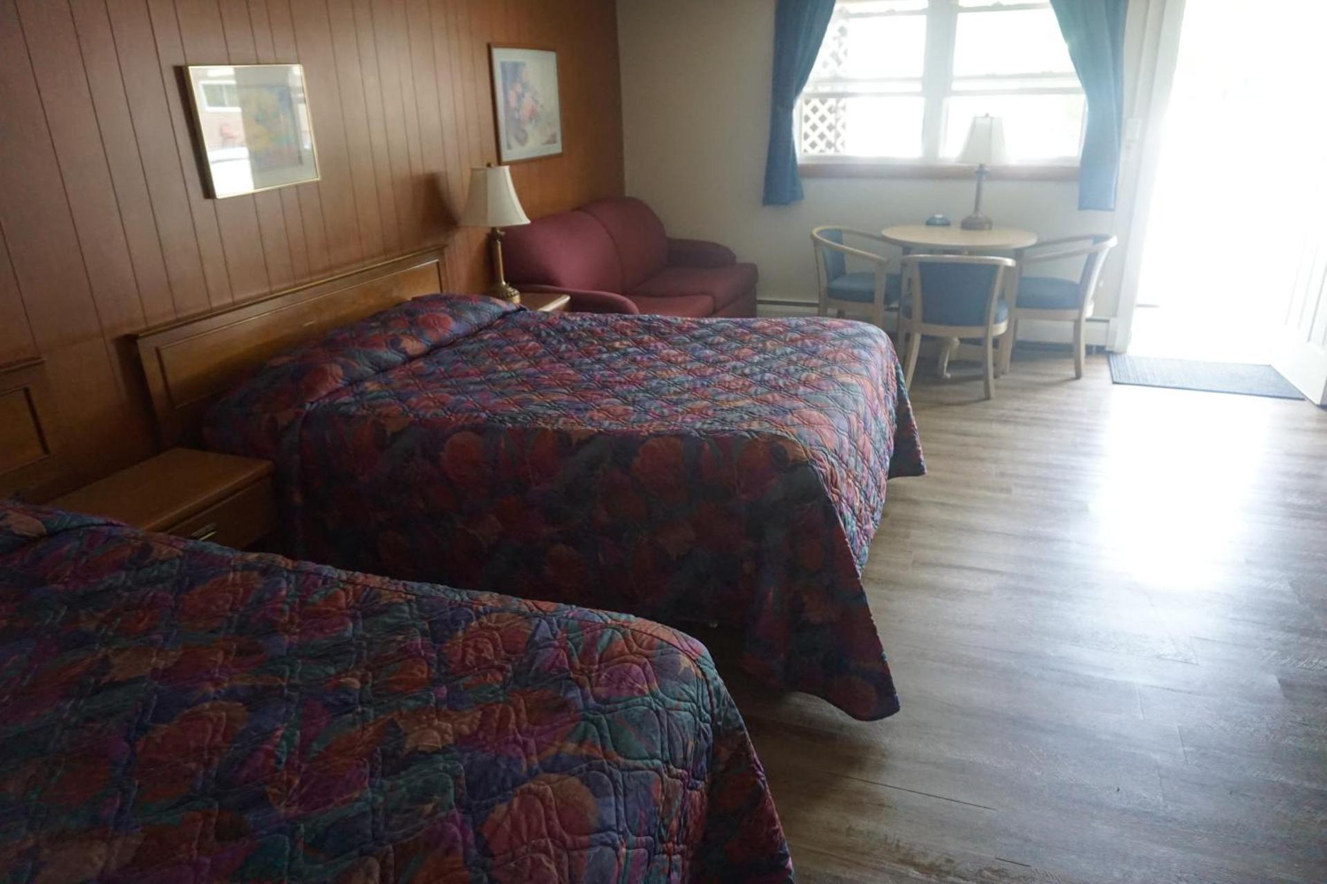 Northern Peaks Motor Inn photo 31