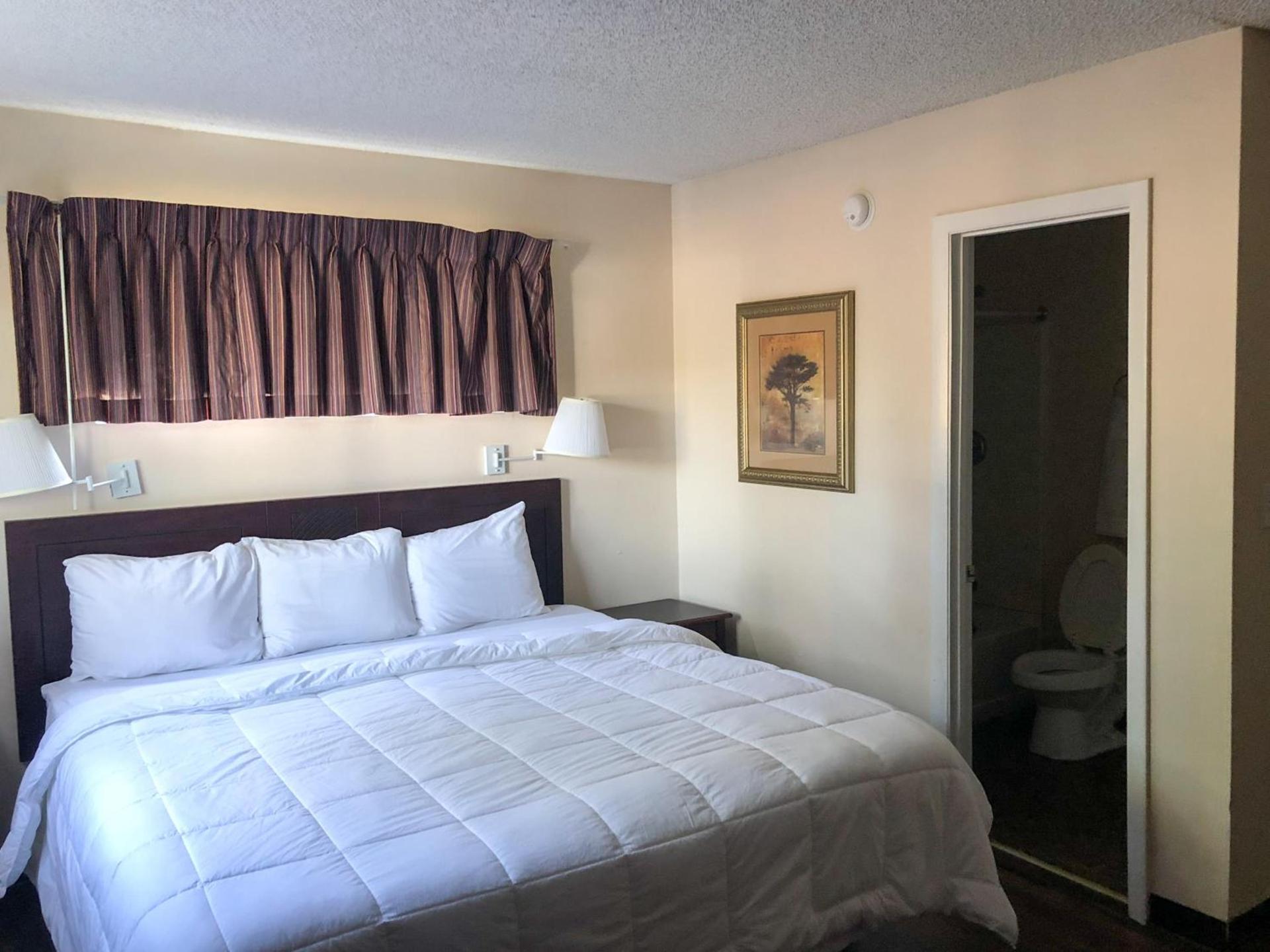 Studio 6 Extended Stay - Jacksonville, FL - South photo 36