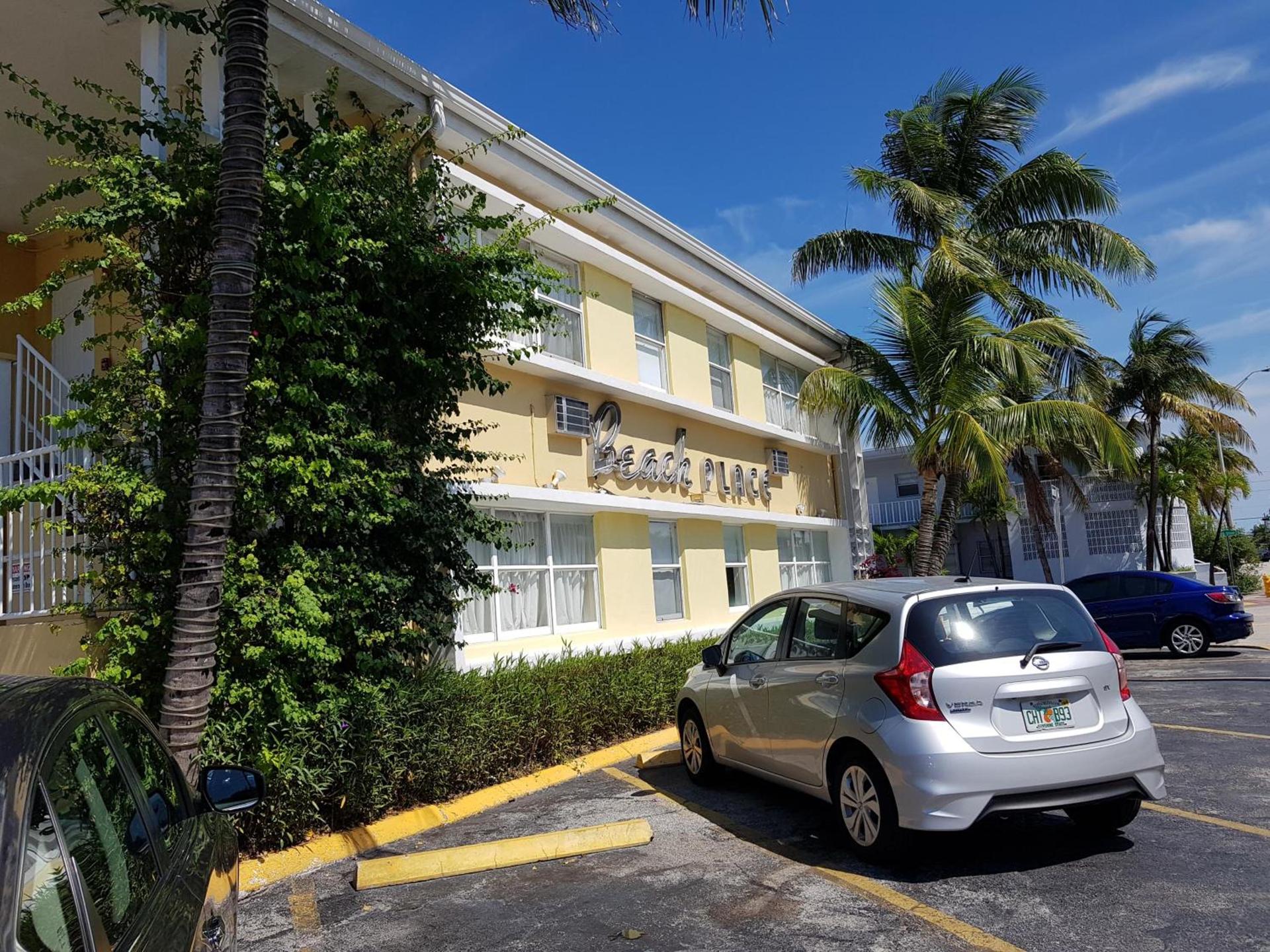 Beach Place Hotel photo 57