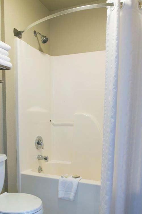 Colstrip Inn & Suites photo 2