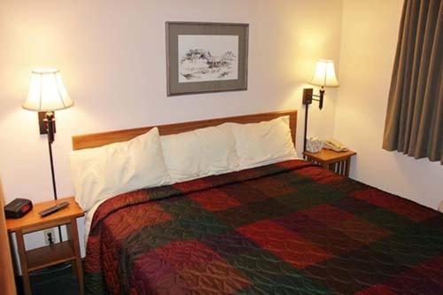 Colstrip Inn & Suites photo 12