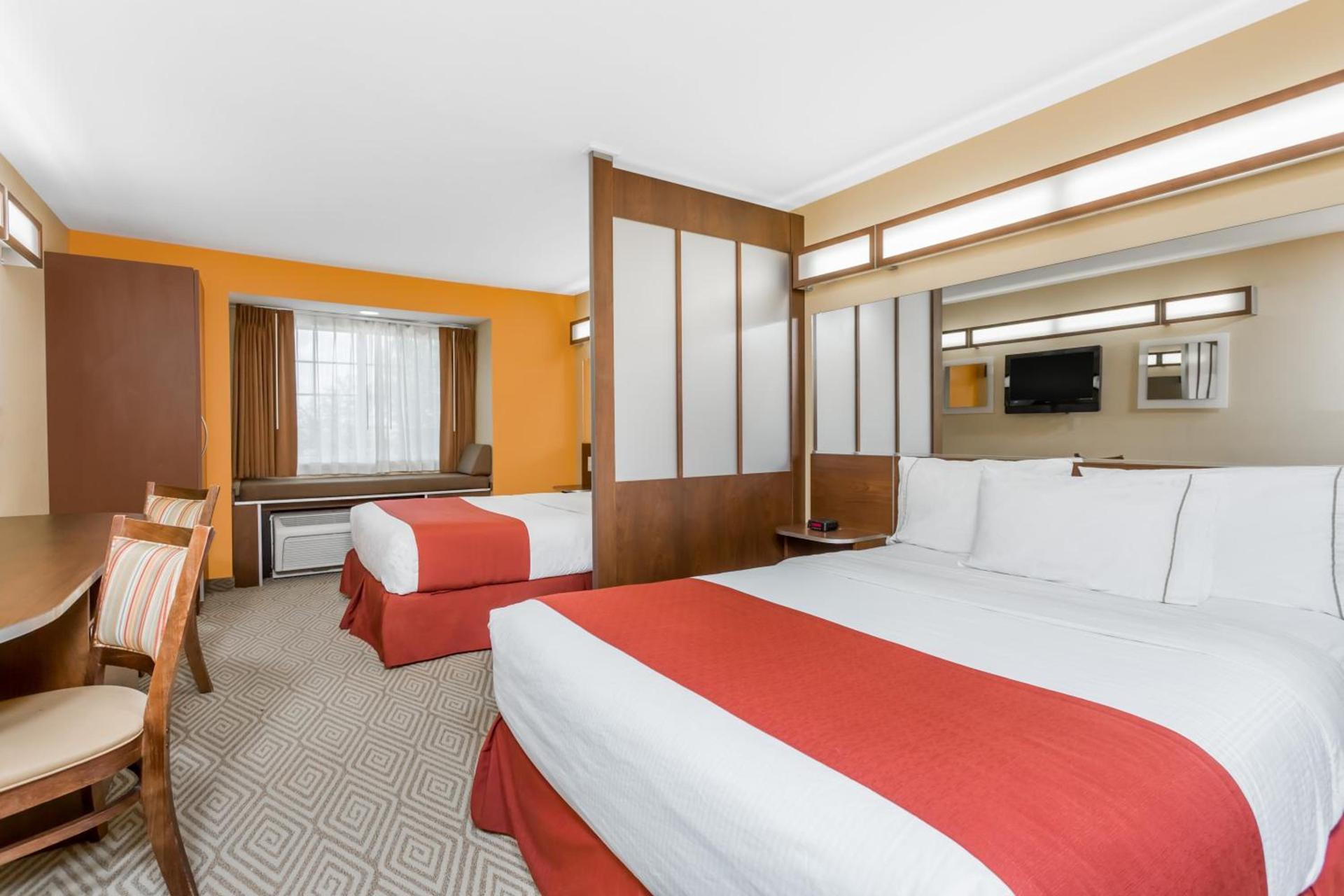 Microtel Inn and Suites by Wyndham Anderson SC photo 43
