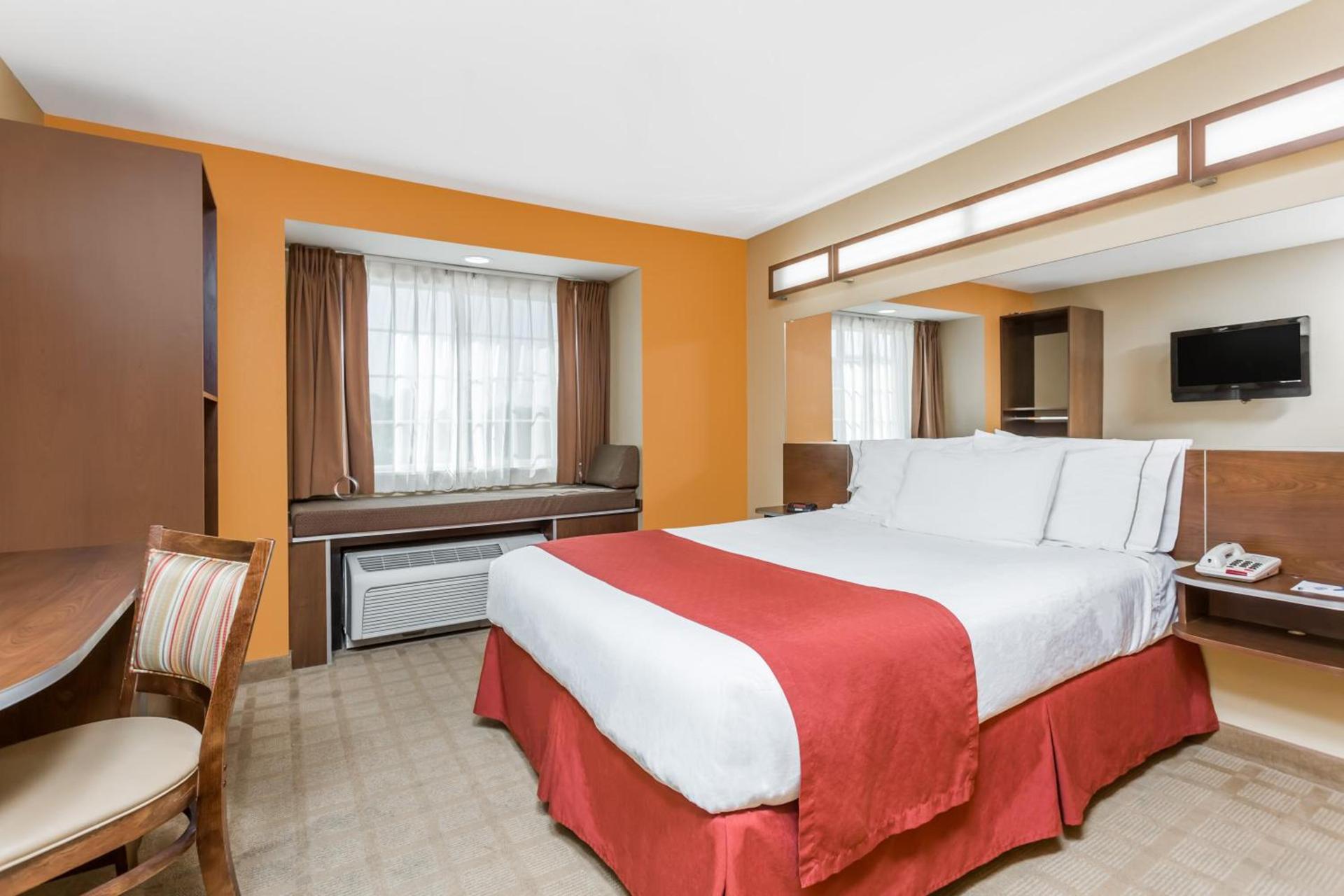 Microtel Inn and Suites by Wyndham Anderson SC photo 47