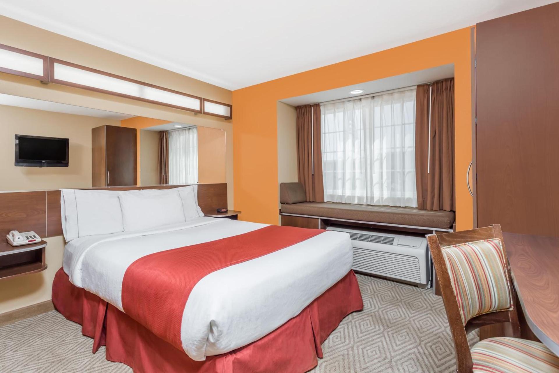 Microtel Inn and Suites by Wyndham Anderson SC photo 49