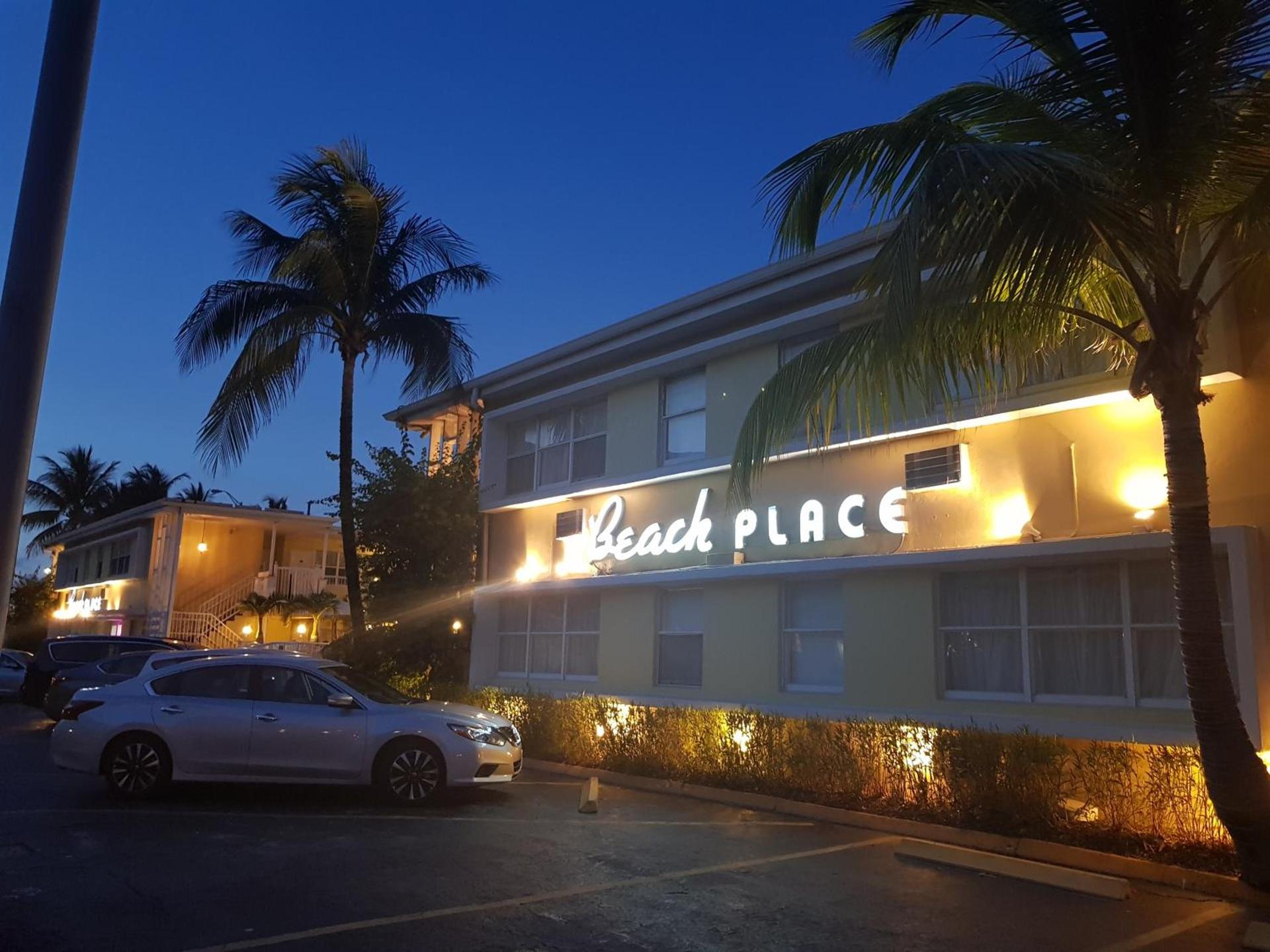 Beach Place Hotel photo 54