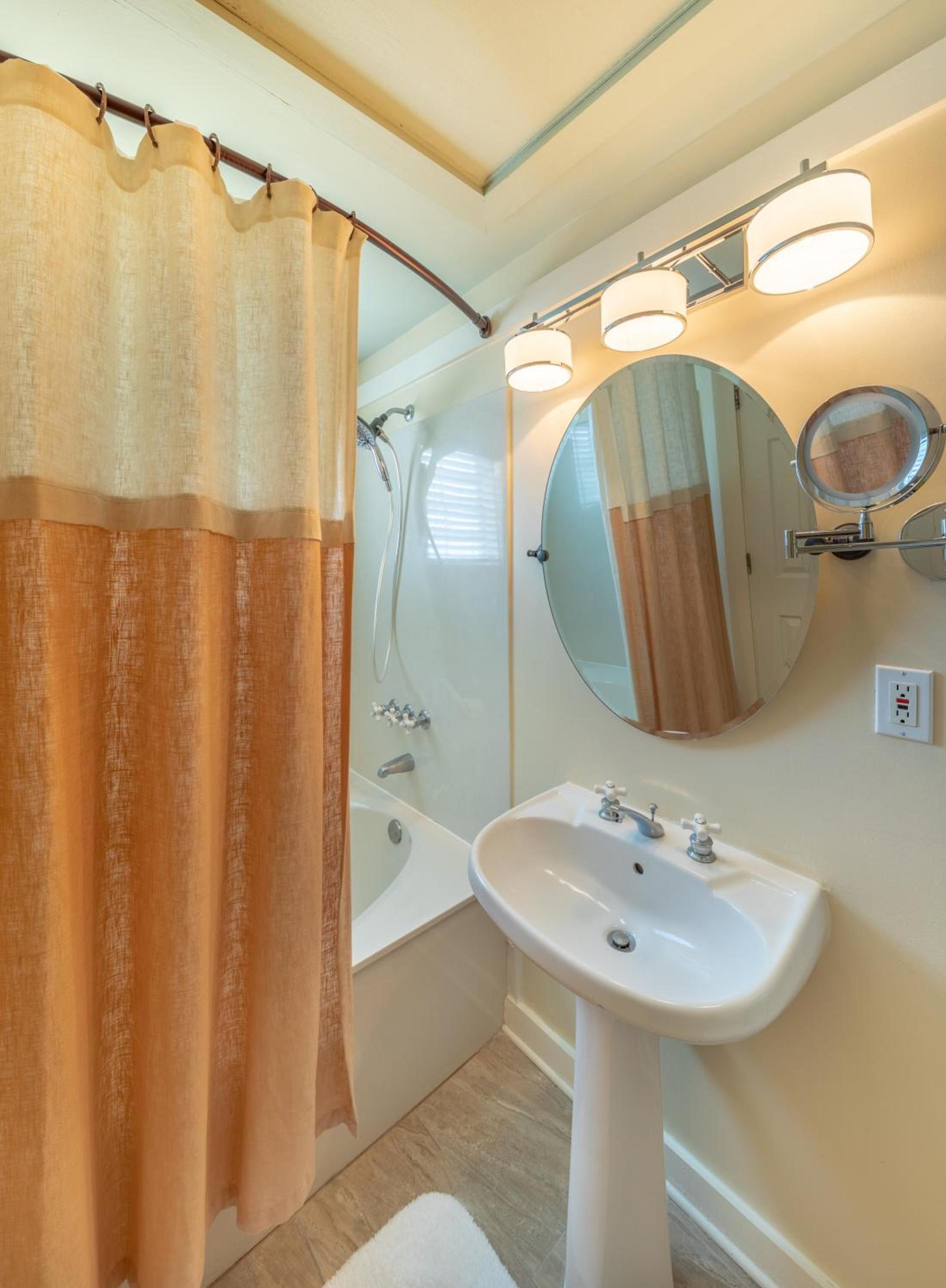Henderson Park Inn photo 5