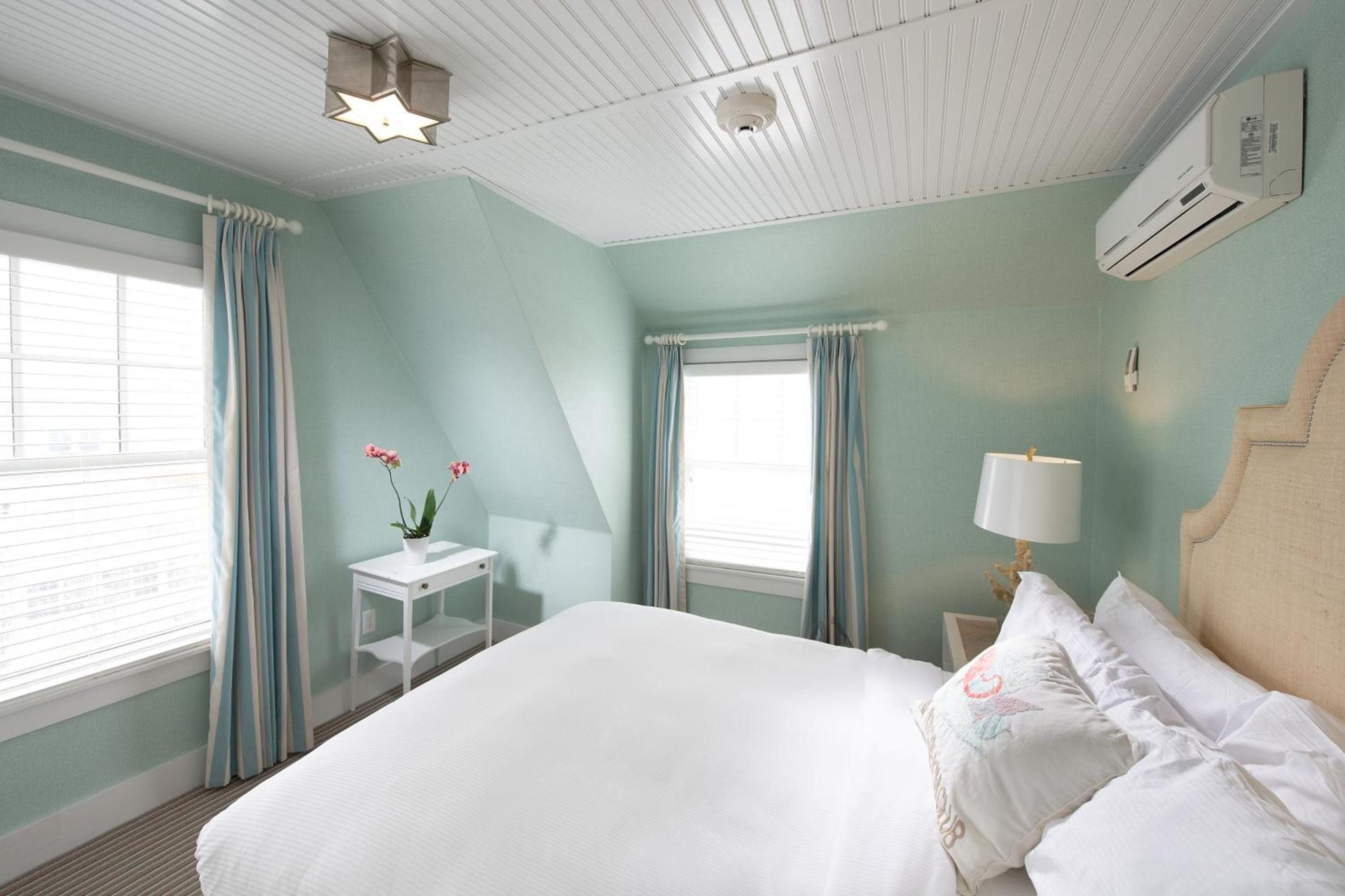 The Tides Beach Club photo 23
