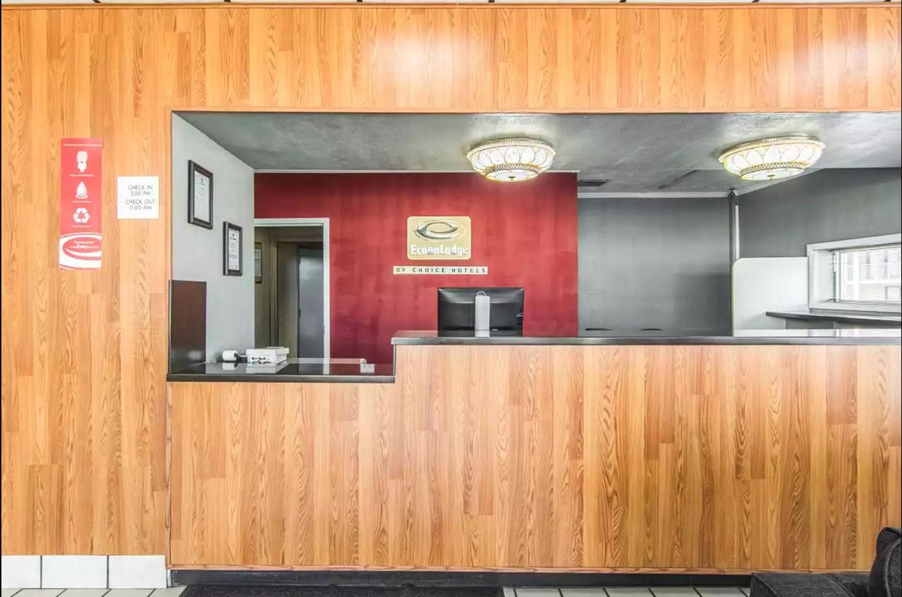 Econo Lodge Fort Payne photo 6