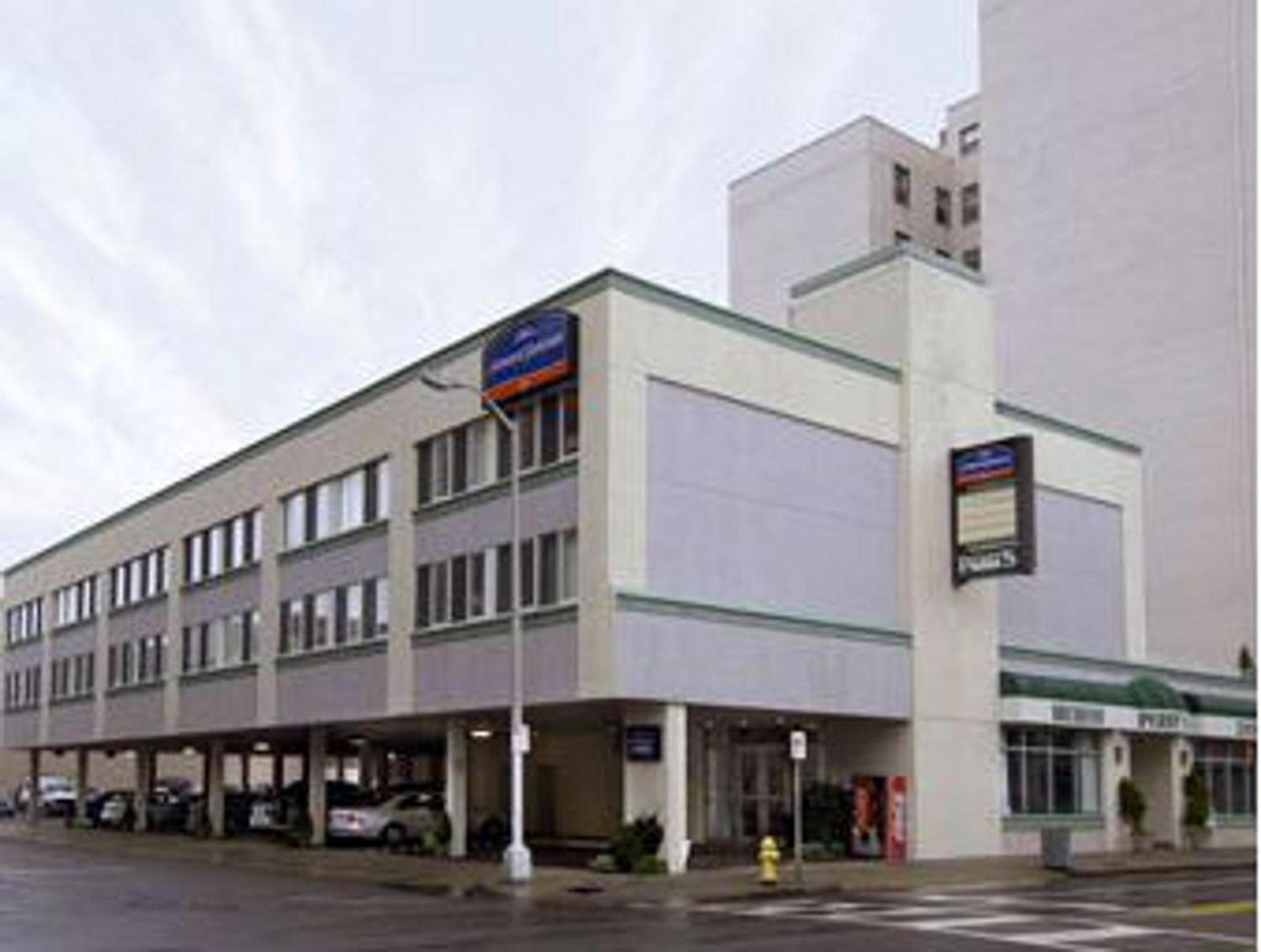 Howard Johnson by Wyndham Atlantic City photo 14