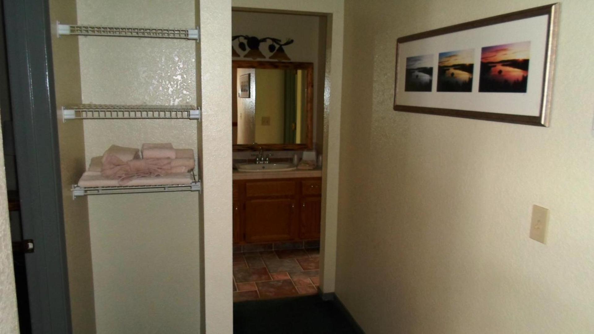 The Lodge at Lake Tahoe photo 7