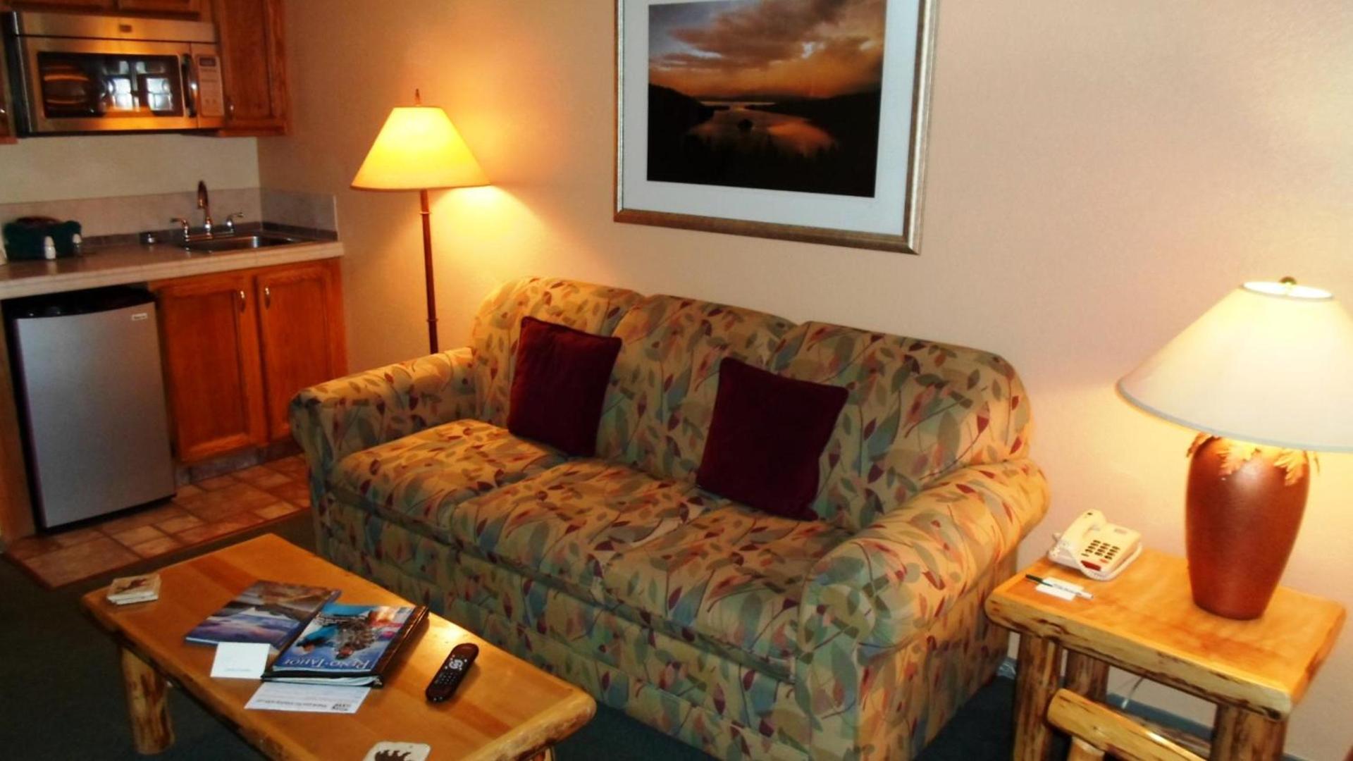 The Lodge at Lake Tahoe photo 15