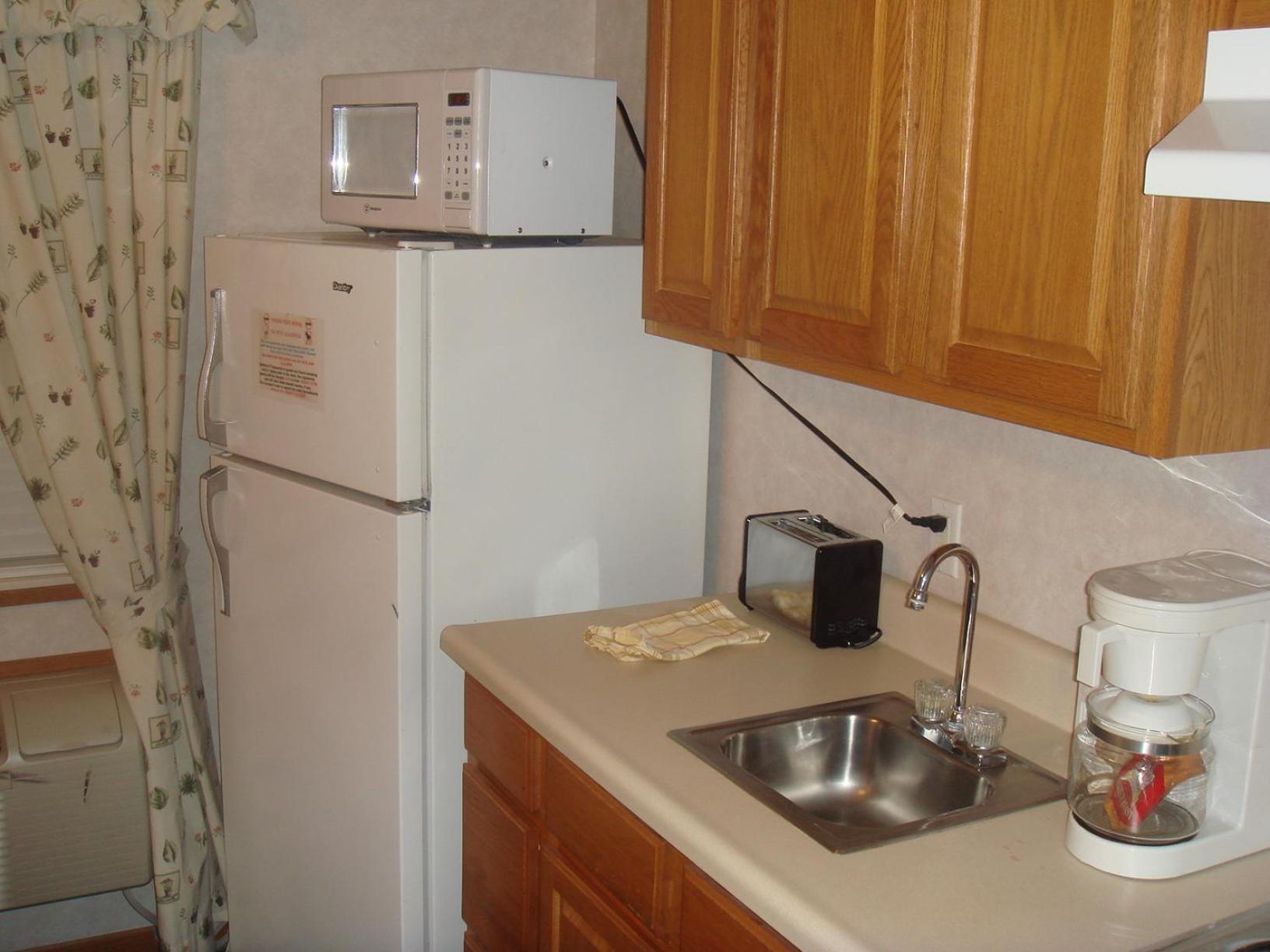 Townhouse Inn & Suites Omaha photo 15