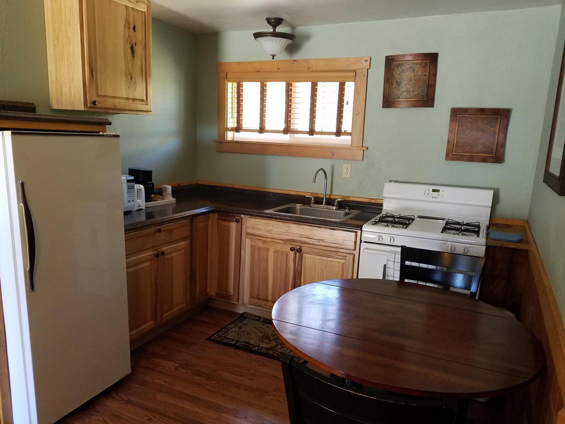Lake View Lodge photo 30