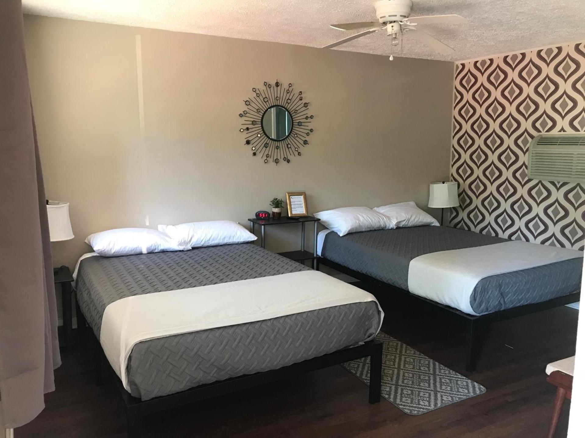 Nightshade Inn & Gardens photo 19