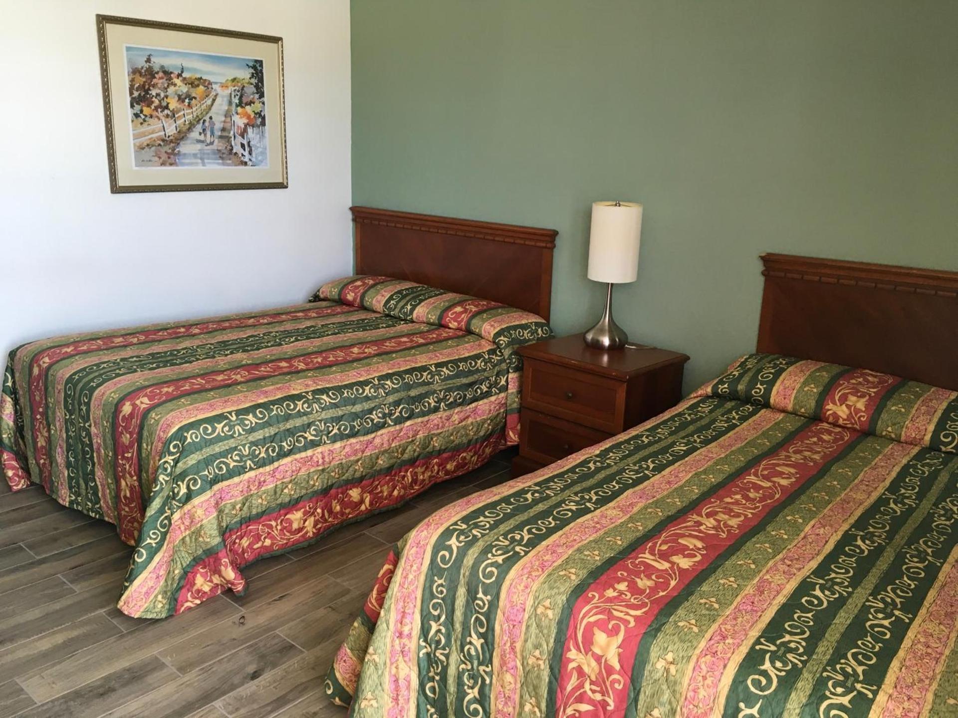 Skylark Resort Motel photo 18