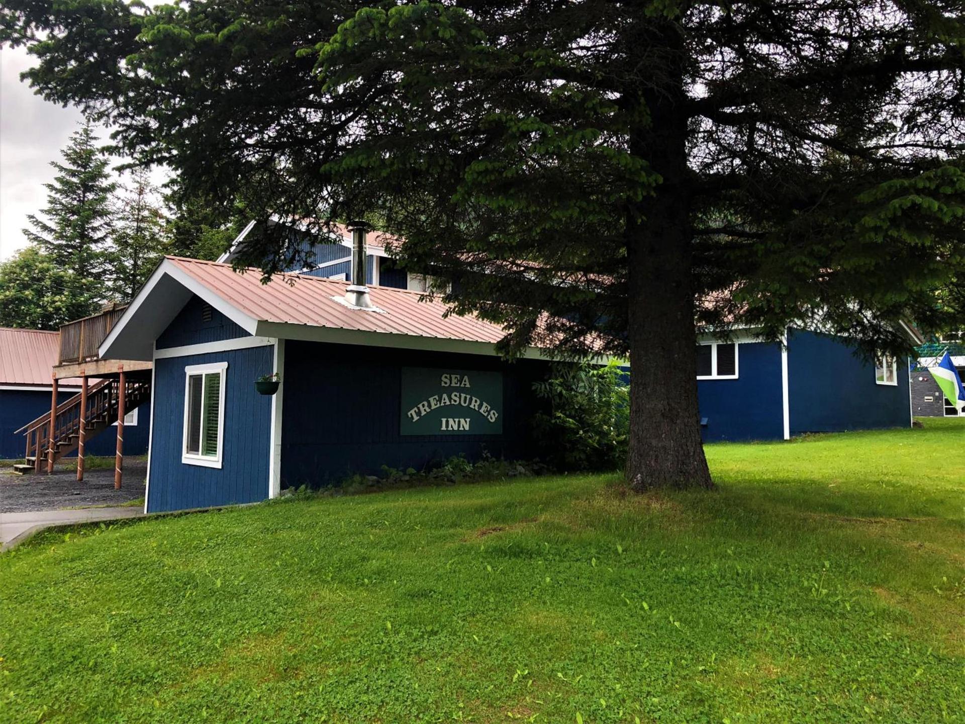 Sea Treasures Inn photo 6