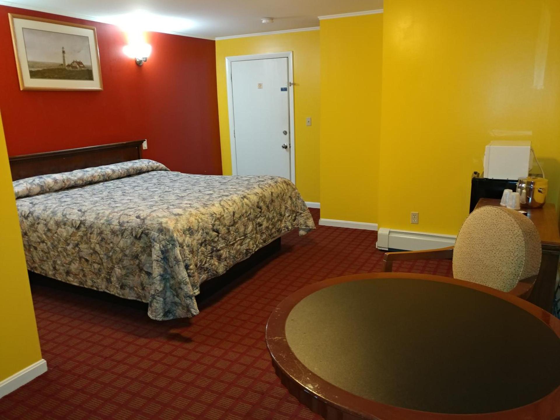 Maine Motel photo 16